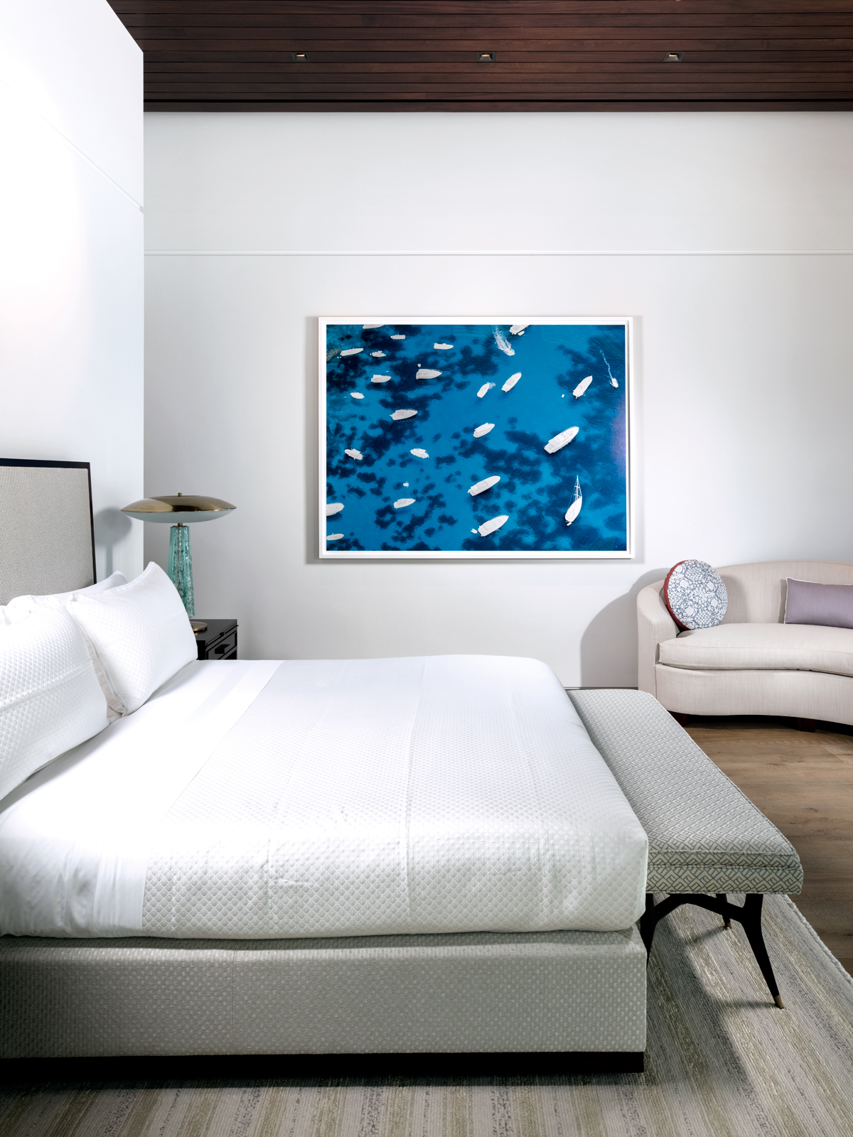 Studio-C-Modern-Bungalow-bedroom-8.jpg