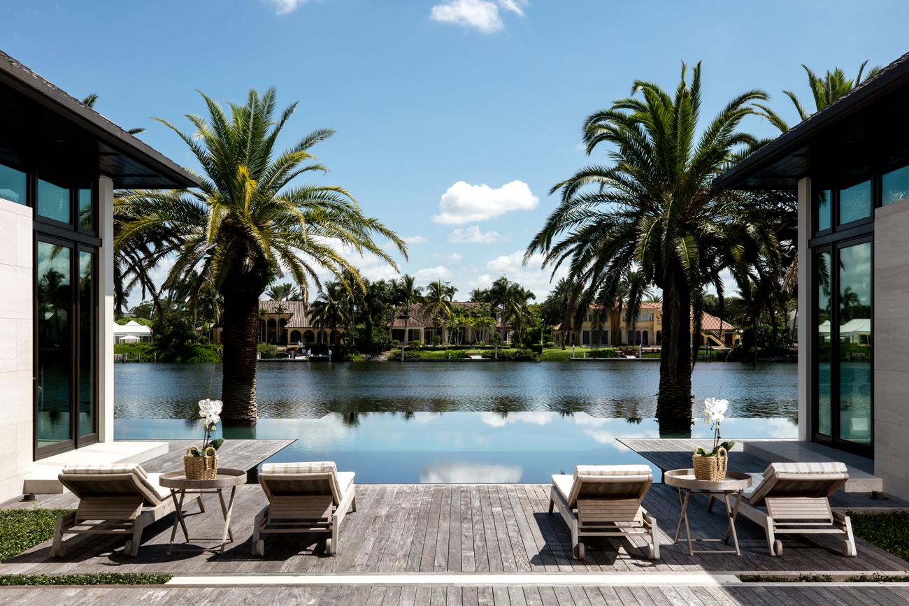 Studio-C-Modern-Bungalow-pool.jpg