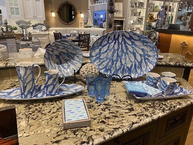 HOM has ☀️ s u m m e r ☀️ vibes!