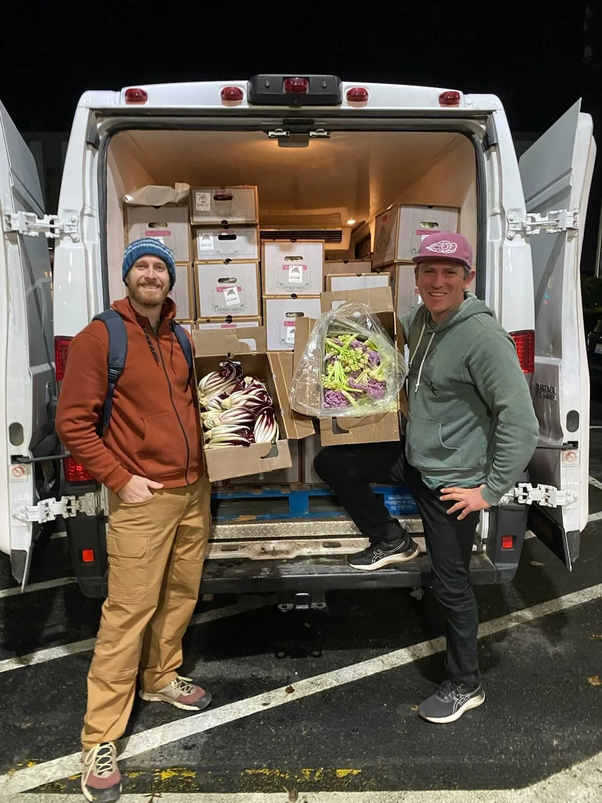 The bounty of radicchio and cauliflower coming out of the fields right now is incredible. The stacks of root veggies are crisp and clean. Big thanks to our partners in Seattle @farmstandlocalfoods for helping distribute around the city 💙💚

Farmstan