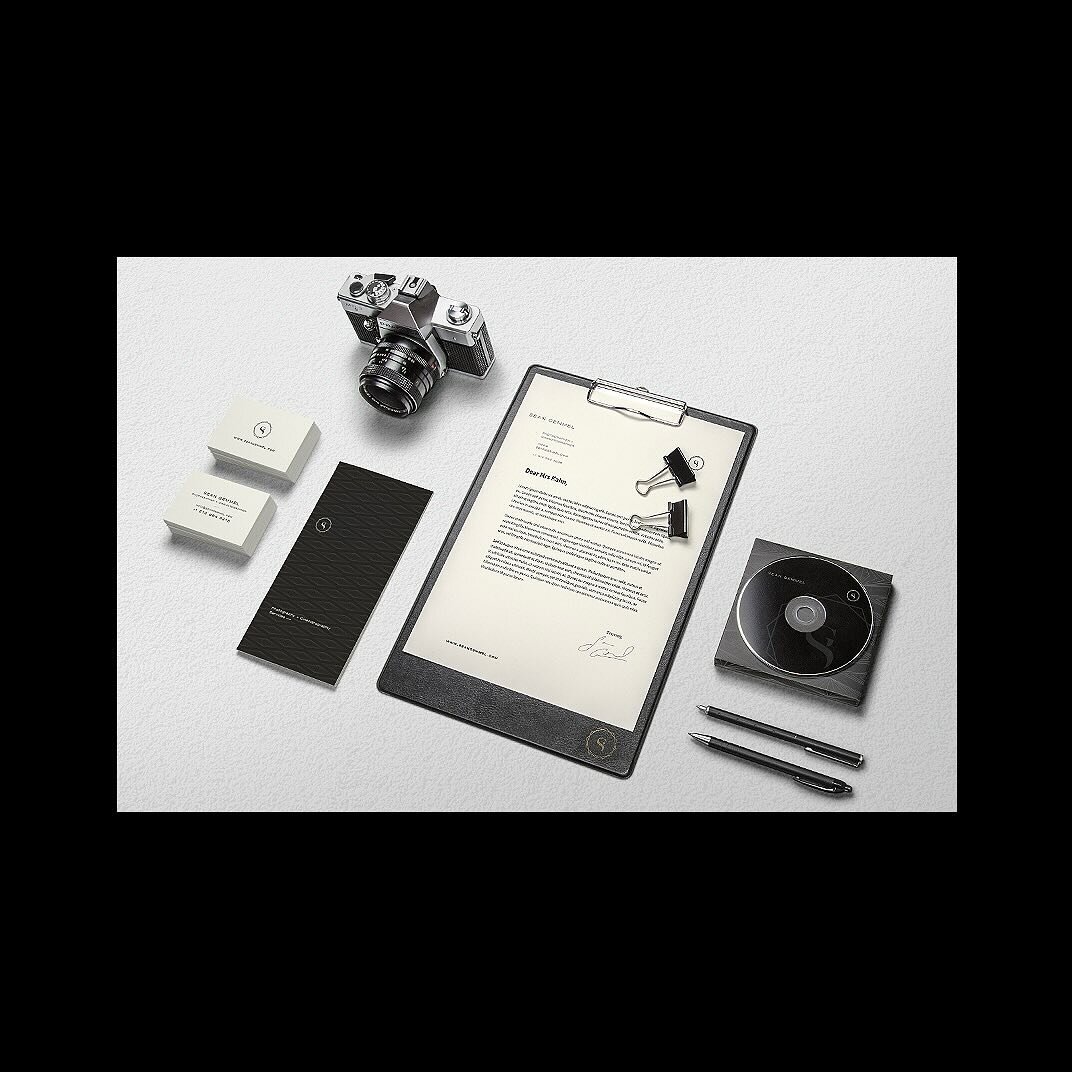 Sean Gemmel Photography
/
brand identity, 2014
/
#brandidentity #stationery #businesscard #logodesign #smallbusiness #monogram #typography  #layoutdesign #photography