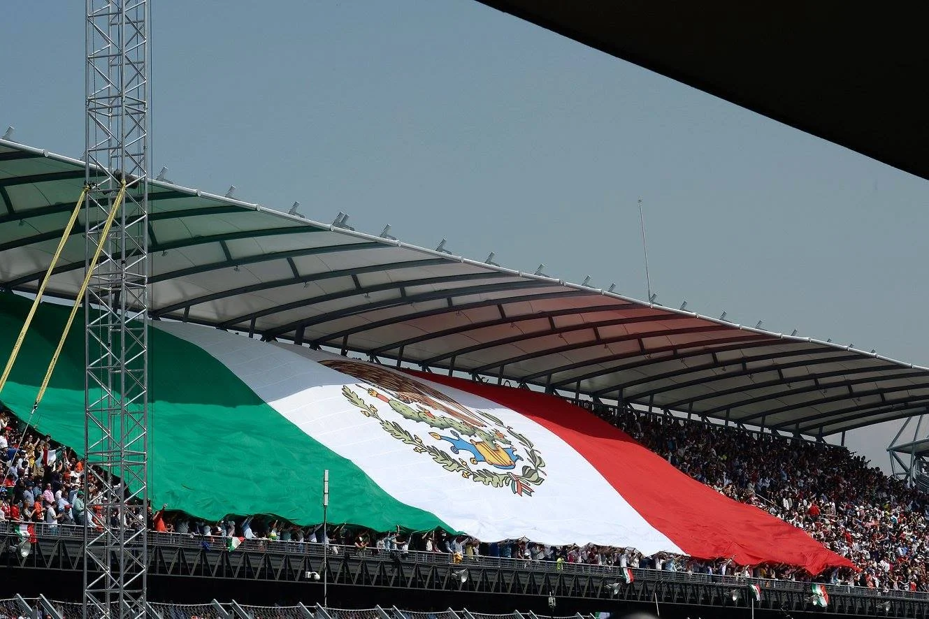 MexicanGP-Bandera.jpg