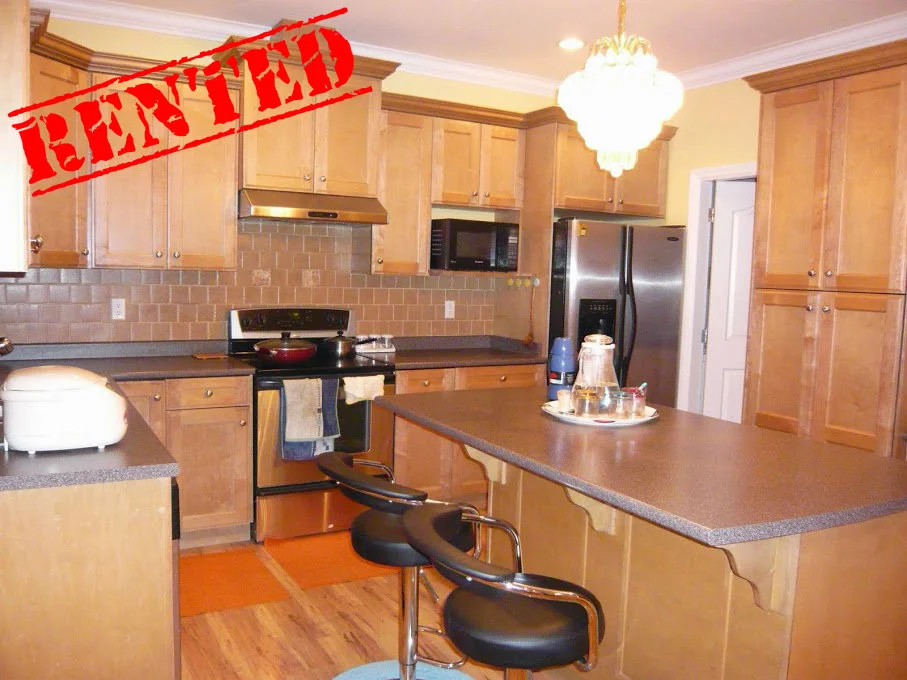 1125 Thomas Ave, Coquitlum Square Footage: 1,673ft² Bedrooms: 3 Bathrooms: 3 Price/month: $1,900/month