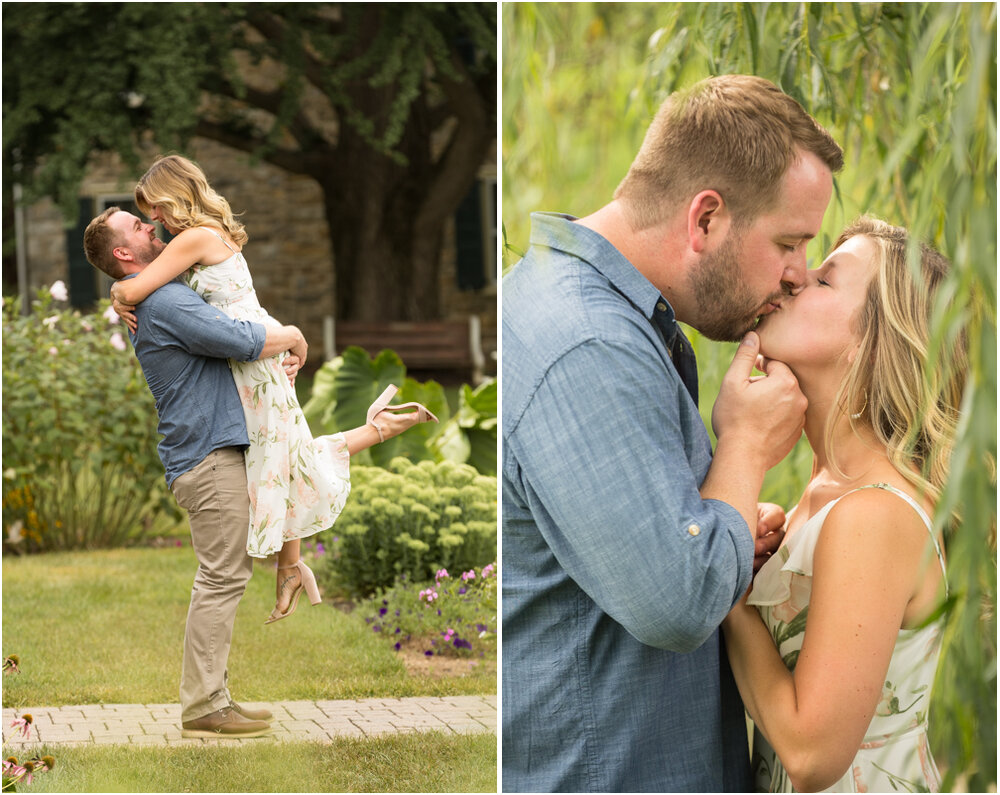 Allentown Rose garden engagement photos (11).jpg