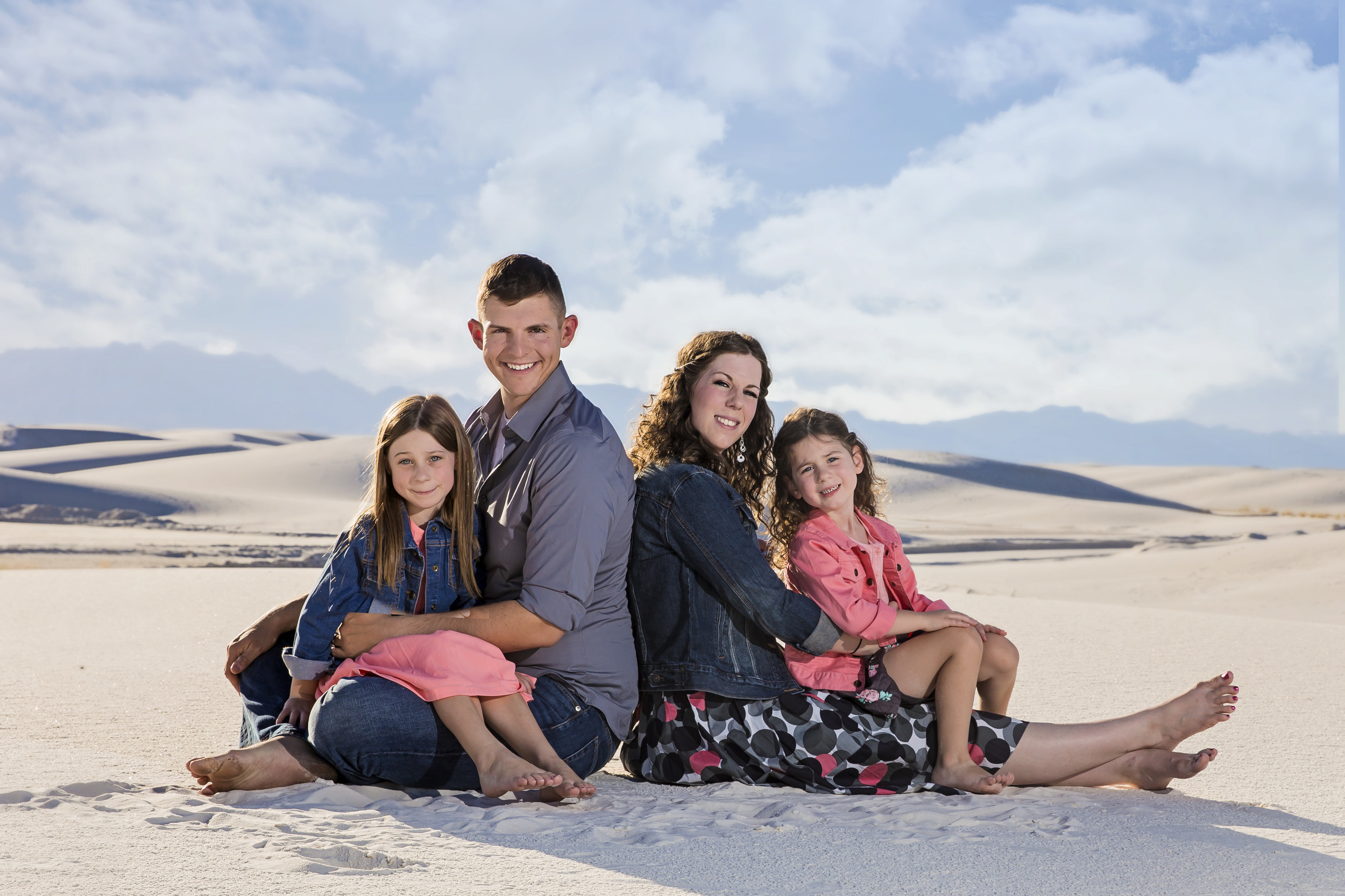 Alisha Bacon Photography is an active Photographer in Knoxville. She shoots across the east tennessee area. Book your Knoxville photography session today!