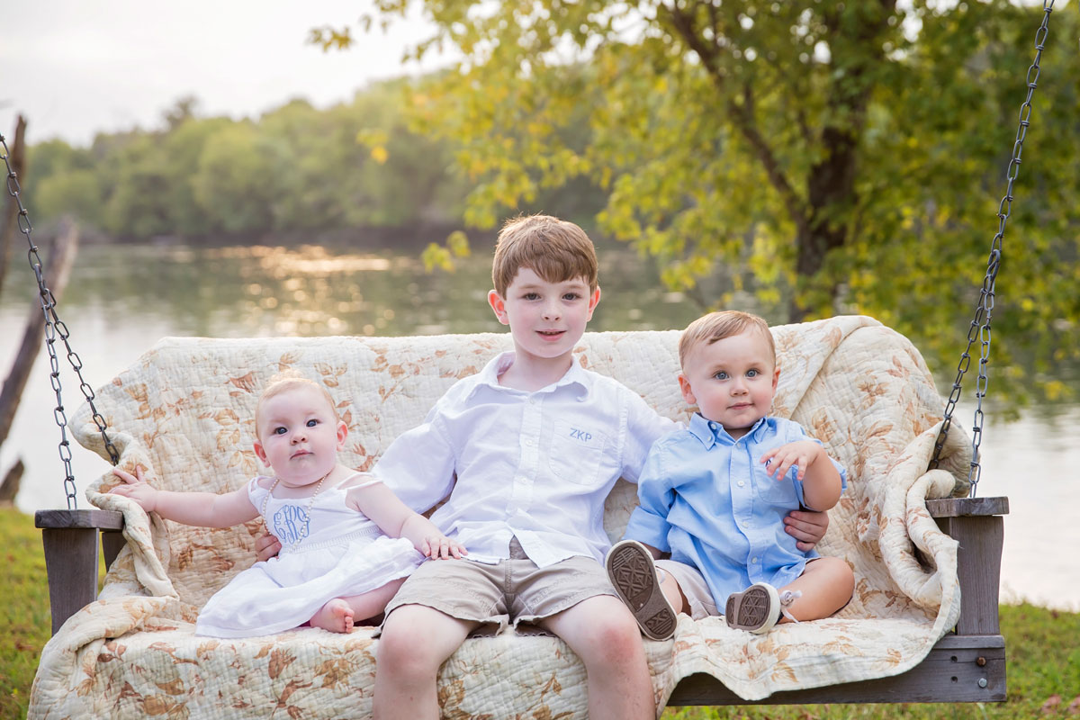 trio-of-cousins-family-photography-knoxville.jpg