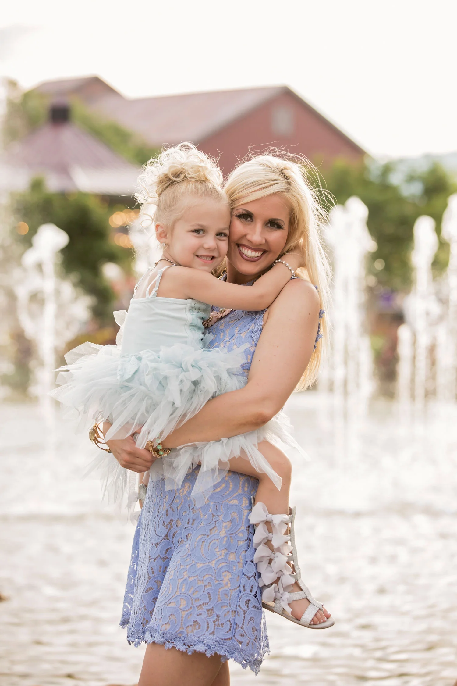the-island-pigeon-forge-photography-mommy-and-me.jpg