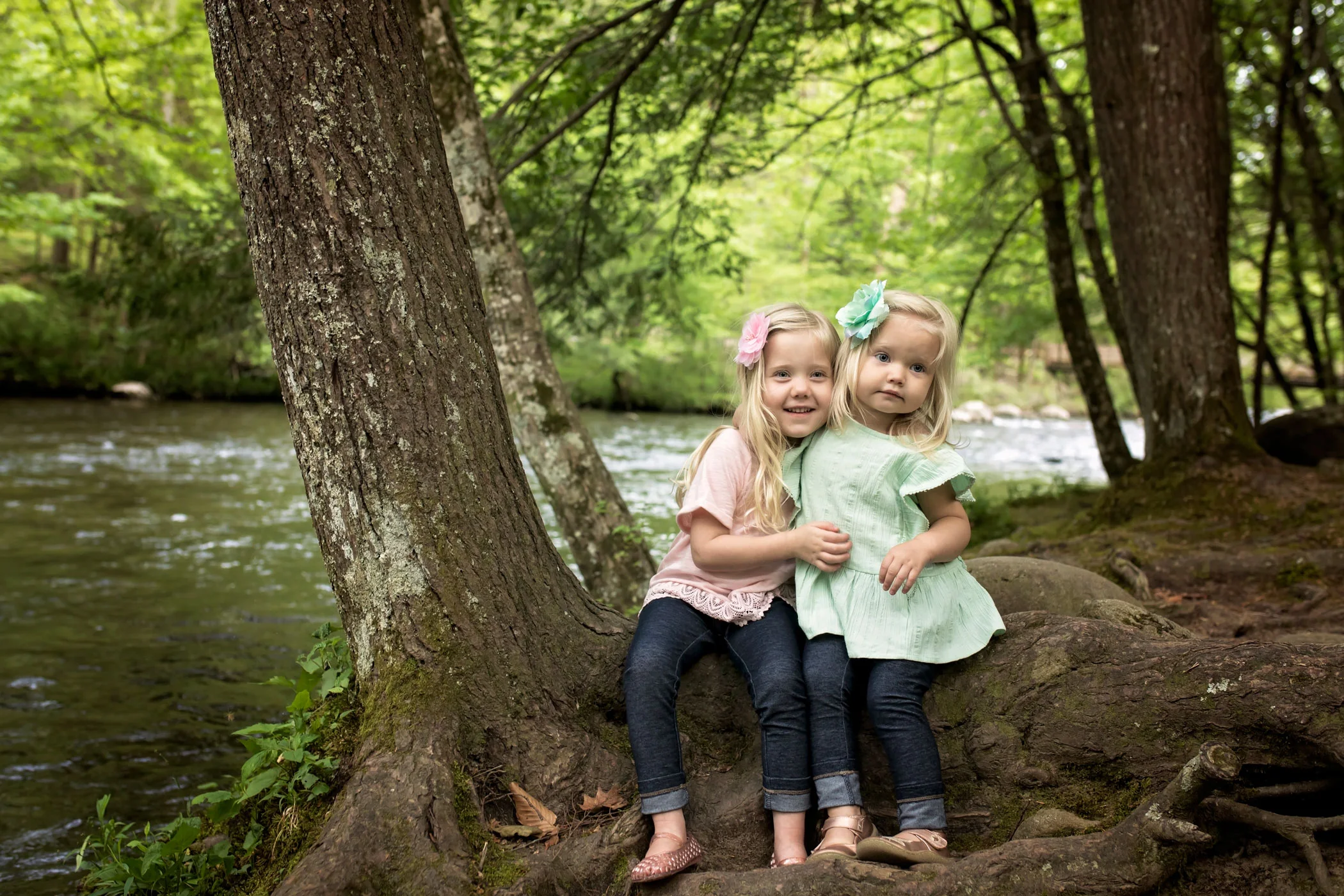 gatlinburg-child-photographer-metcalf-bottoms.jpg