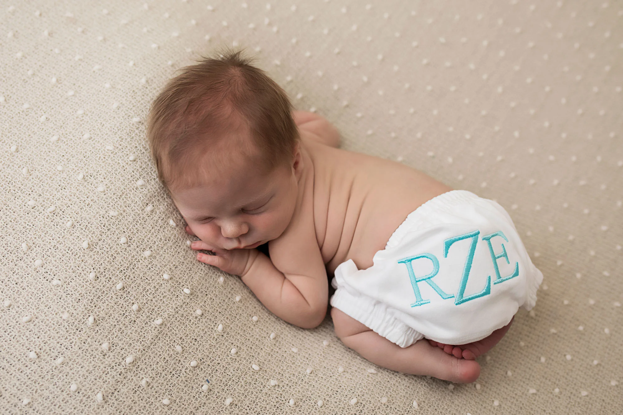 knoxville-newborn-boy-monogram.jpg