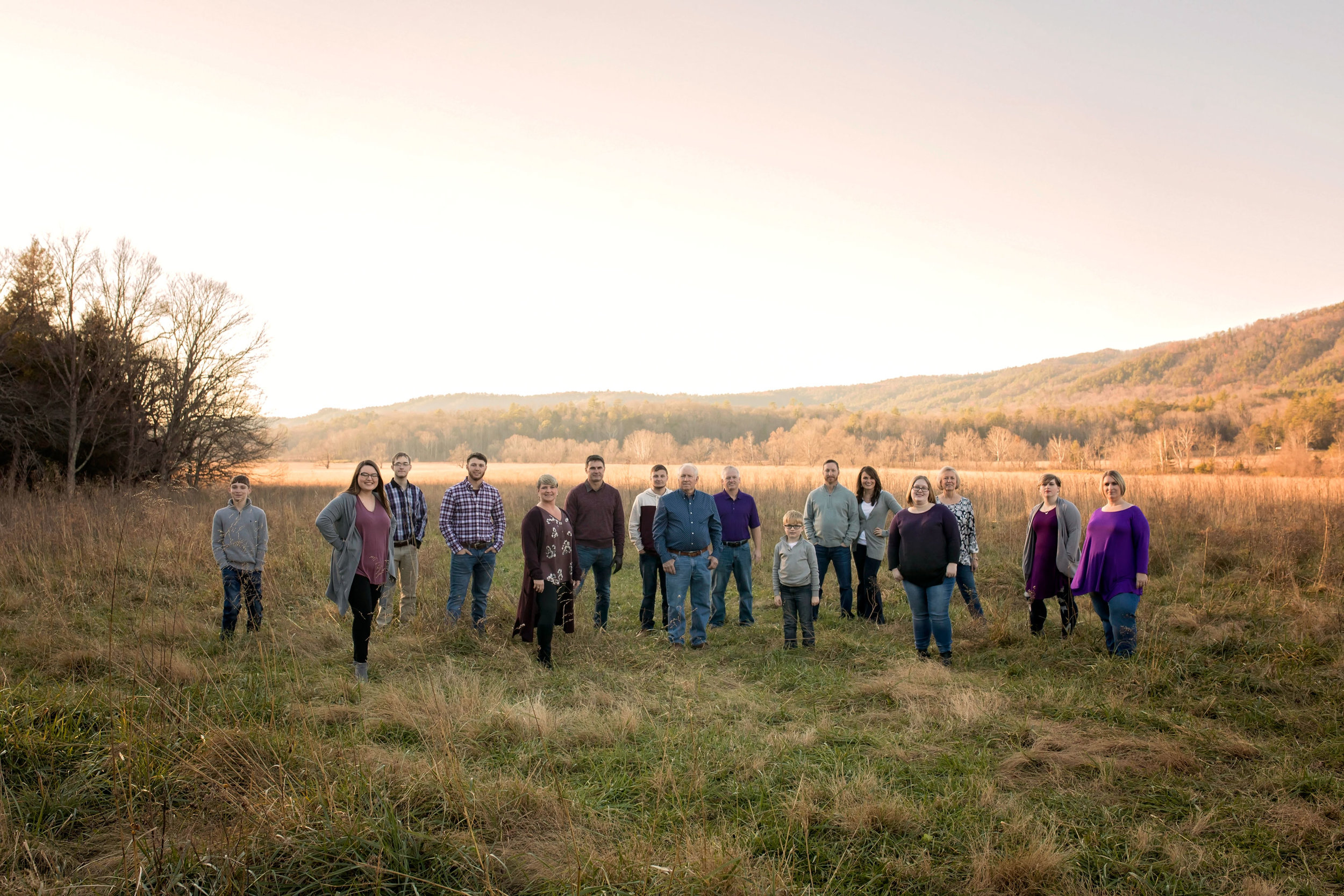 gatlinburg-family-reunion-photographhy-extended-family.jpg