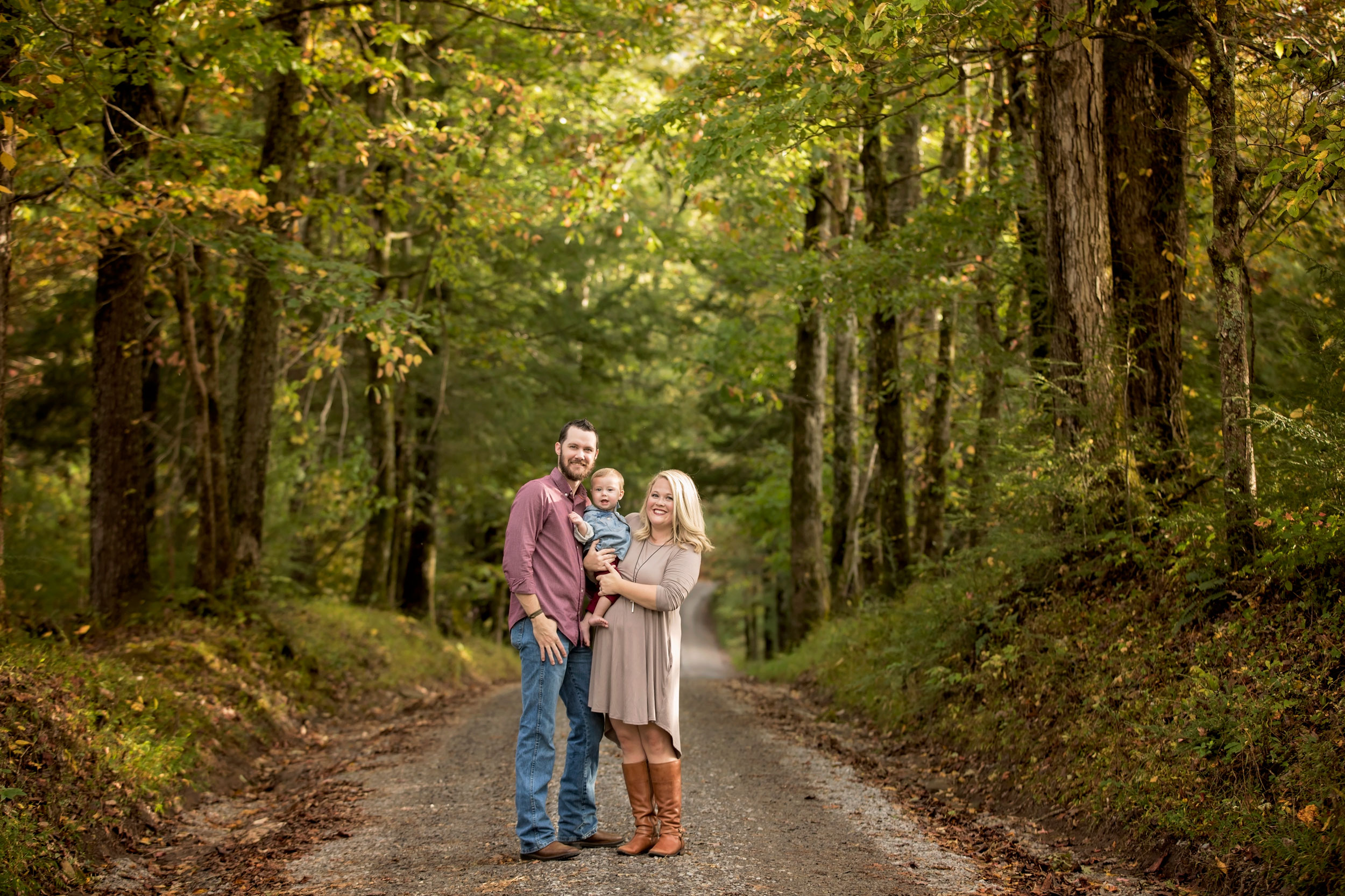 Pigeon-forge-woods-photographer-family-of-three.jpg