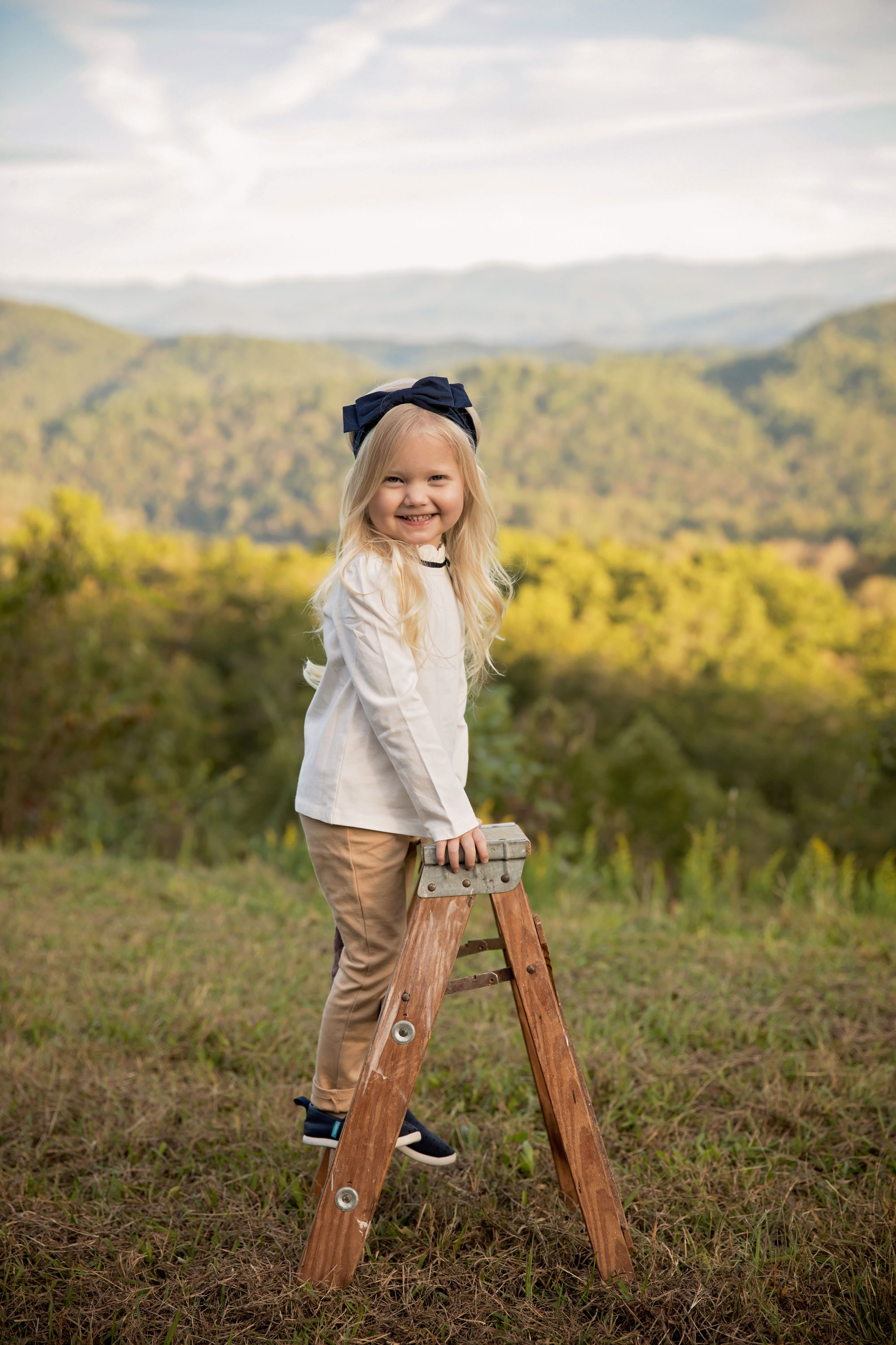 gatlinburg-tn-photogarpher-little-girl.jpg