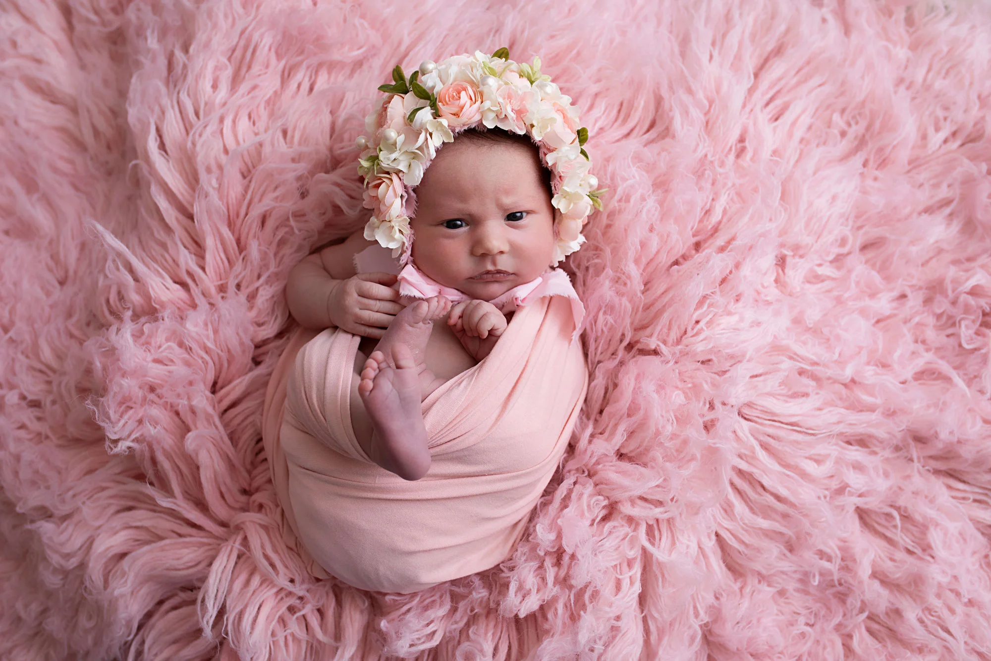 knoxville-photographer-newborn-pink.jpg