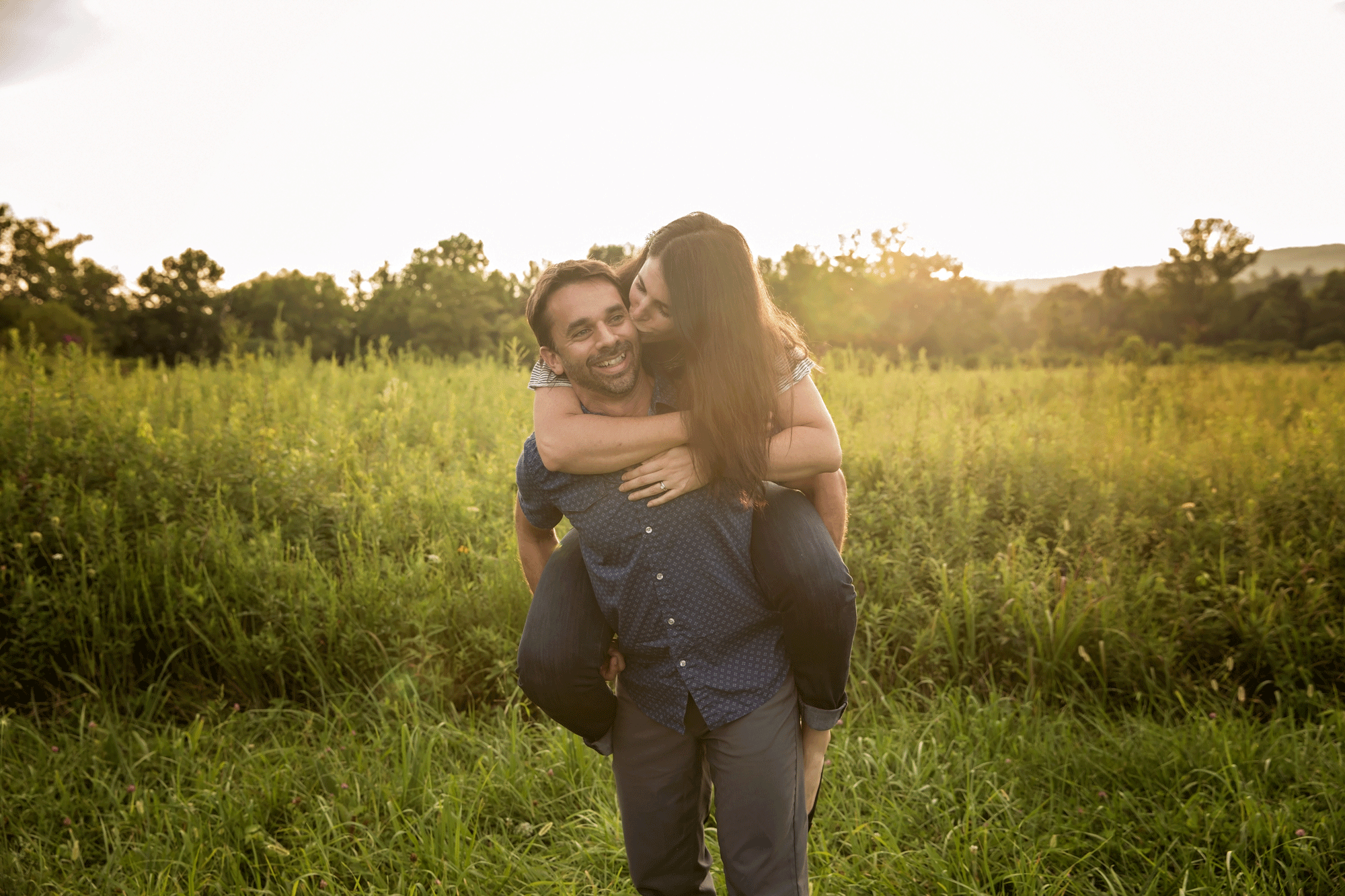 candid-gatlinburg-couple.gif