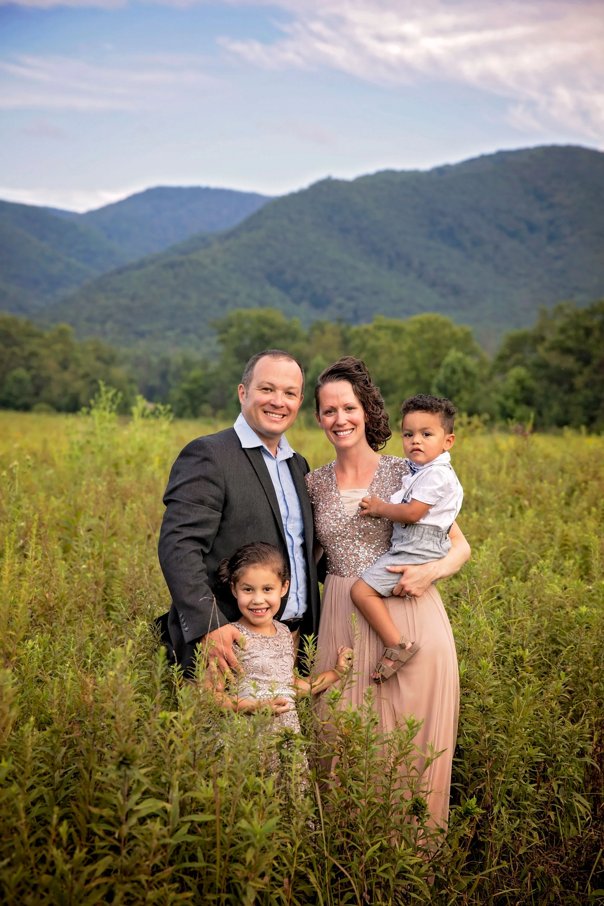 smoky-mountain-photographers-cades-cove-family-session.jpg