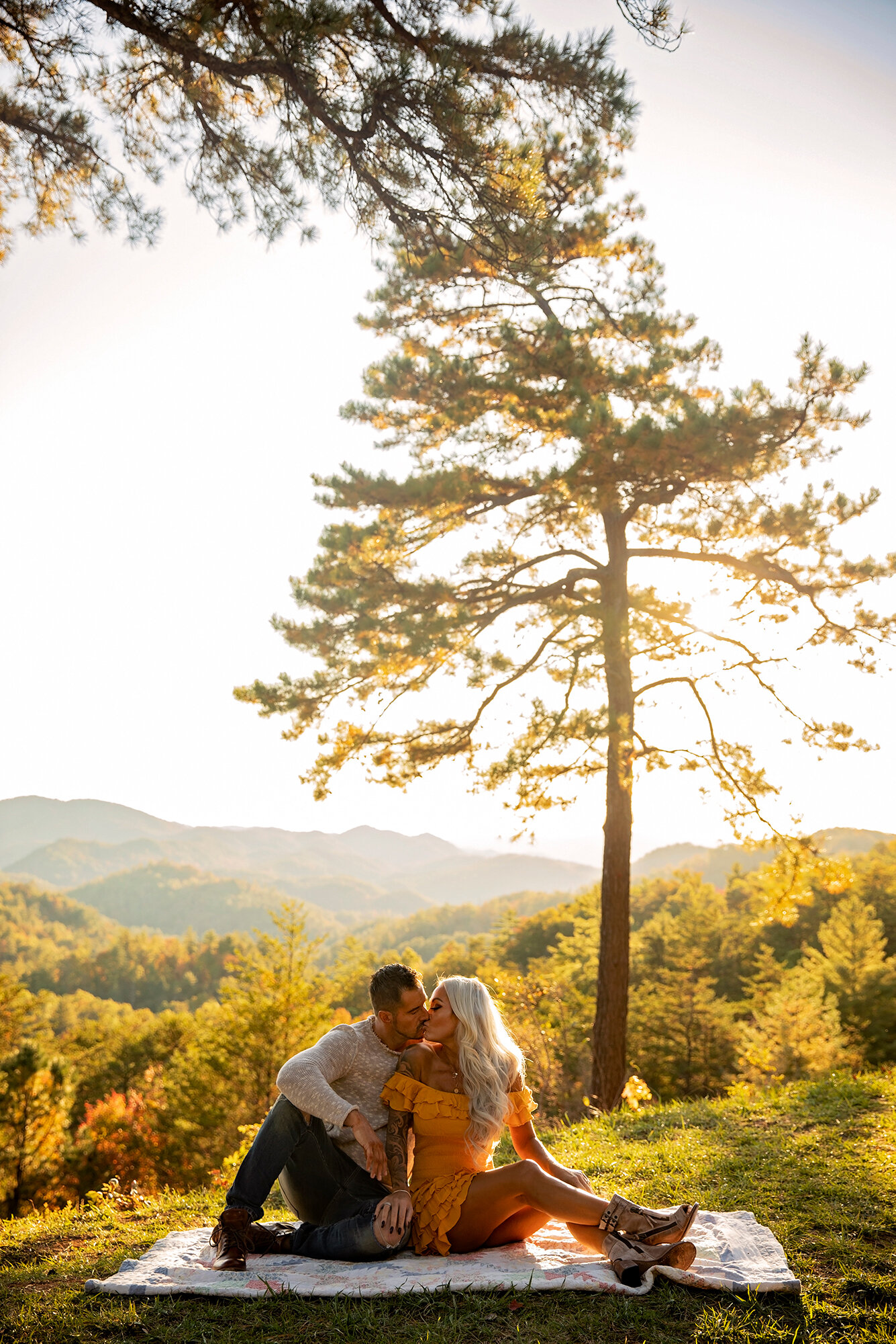 gatlinburg-engagement-photographer.jpg