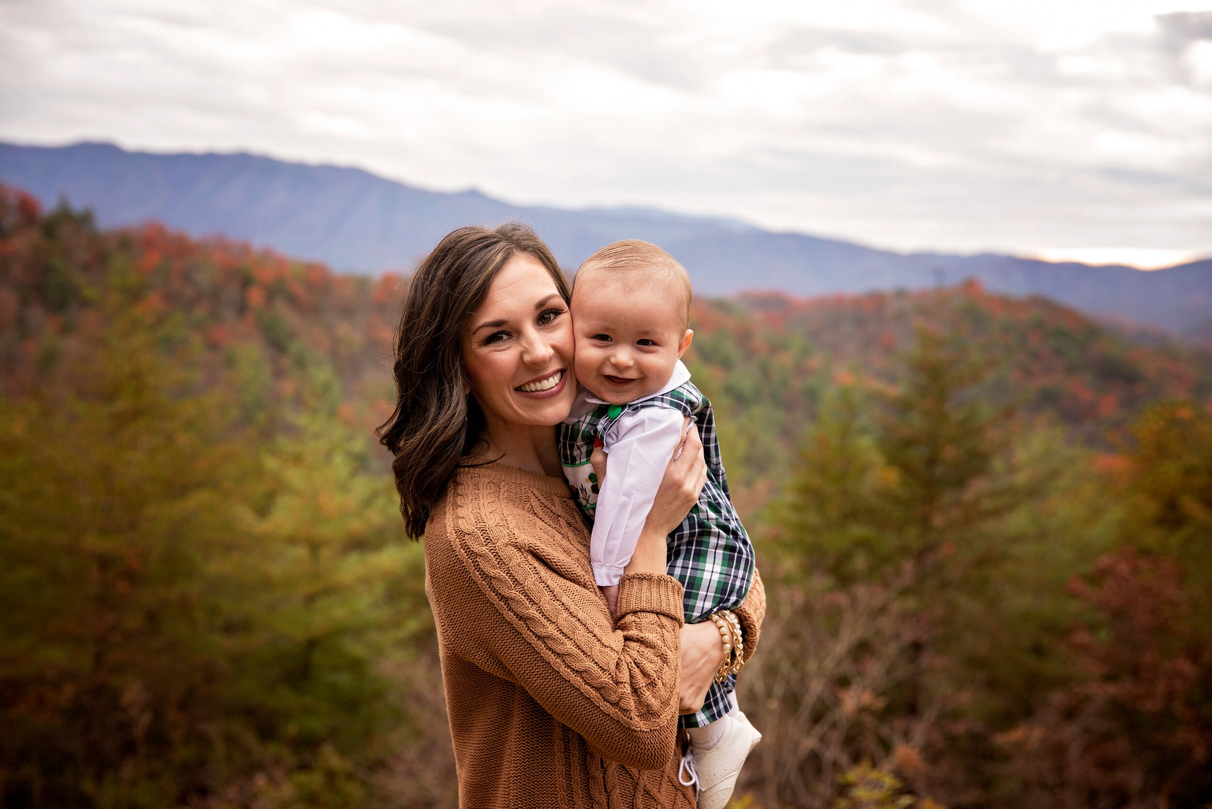 smoky-mountain-photographer-family-pictures.jpg