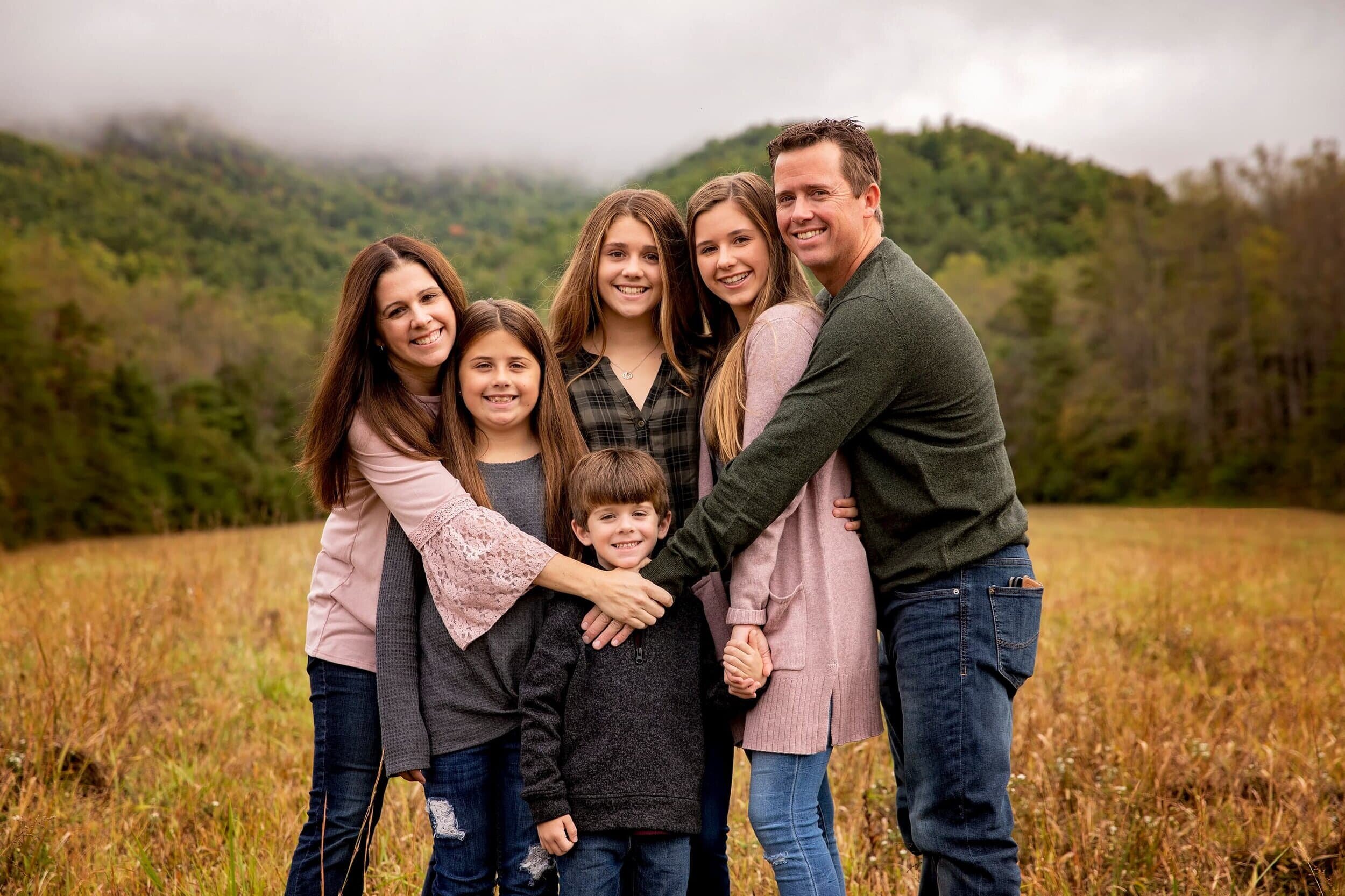 5 Tips for a Stress Free Family Photo Session - Leah Hope Photography