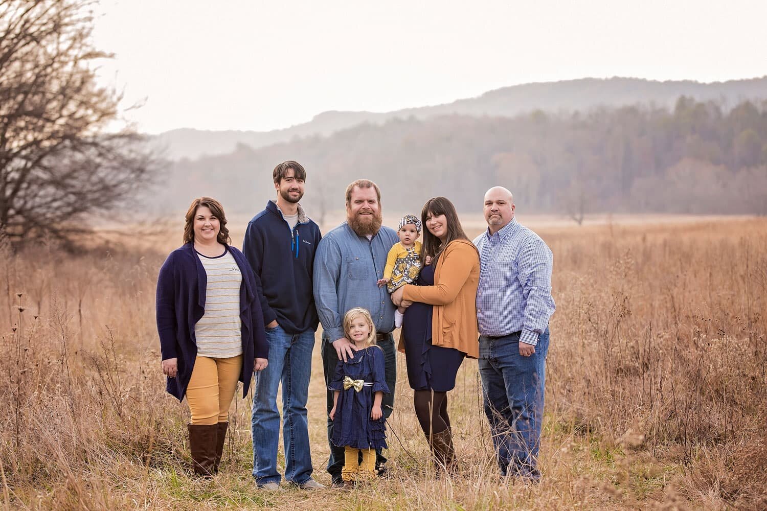 Gatlinburg-family-photographer-extended-mountains.jpg