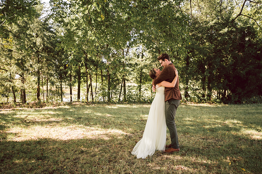 nashville-wedding-photographer-backyard-wedding-indie