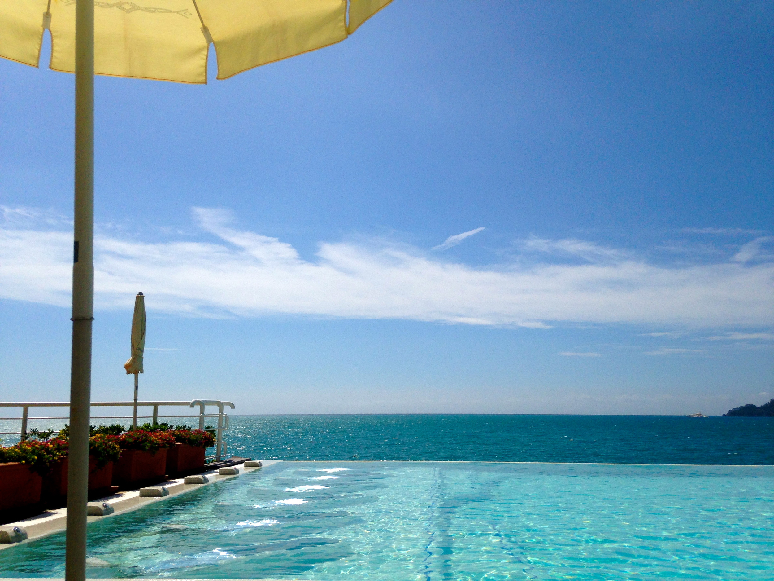 So this was the pool view, not bad to relax after a day of walking through the pretty colorful streets.