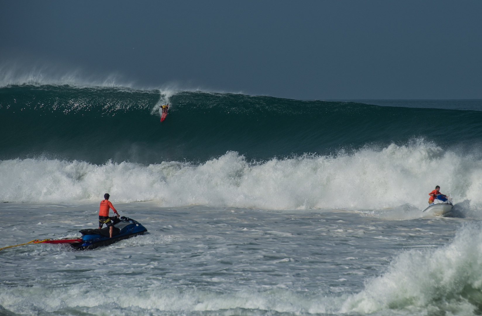 Puerto Escondido local, Jimel Corzo, showing everyone that this is his playground