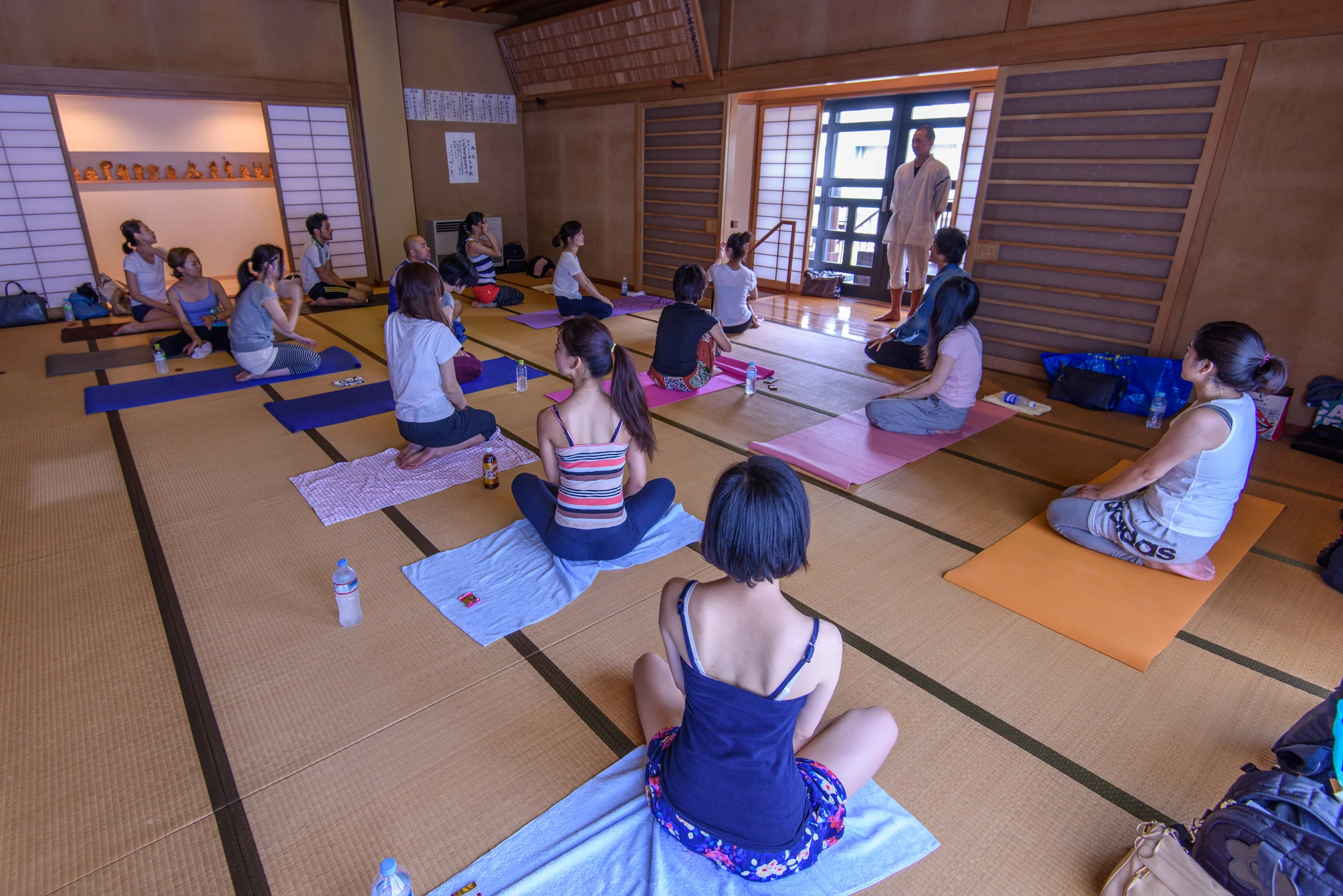 YOGA WORLD .. (itabashi).jpg