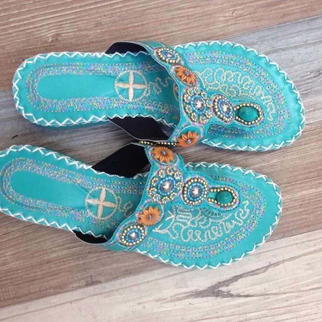 ベトナムで買ったサンダル。お気に入り&hearts;
#サンダル#ベトナム#市場#wasabi社員旅行