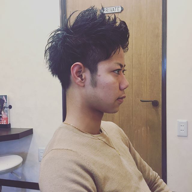 ガッツリ立ち上げワイルドに！！
#wasabi_inc #ravi #江南市 #メンズ #メンズカット #美容室 #ワイルド #3代目 #美容院