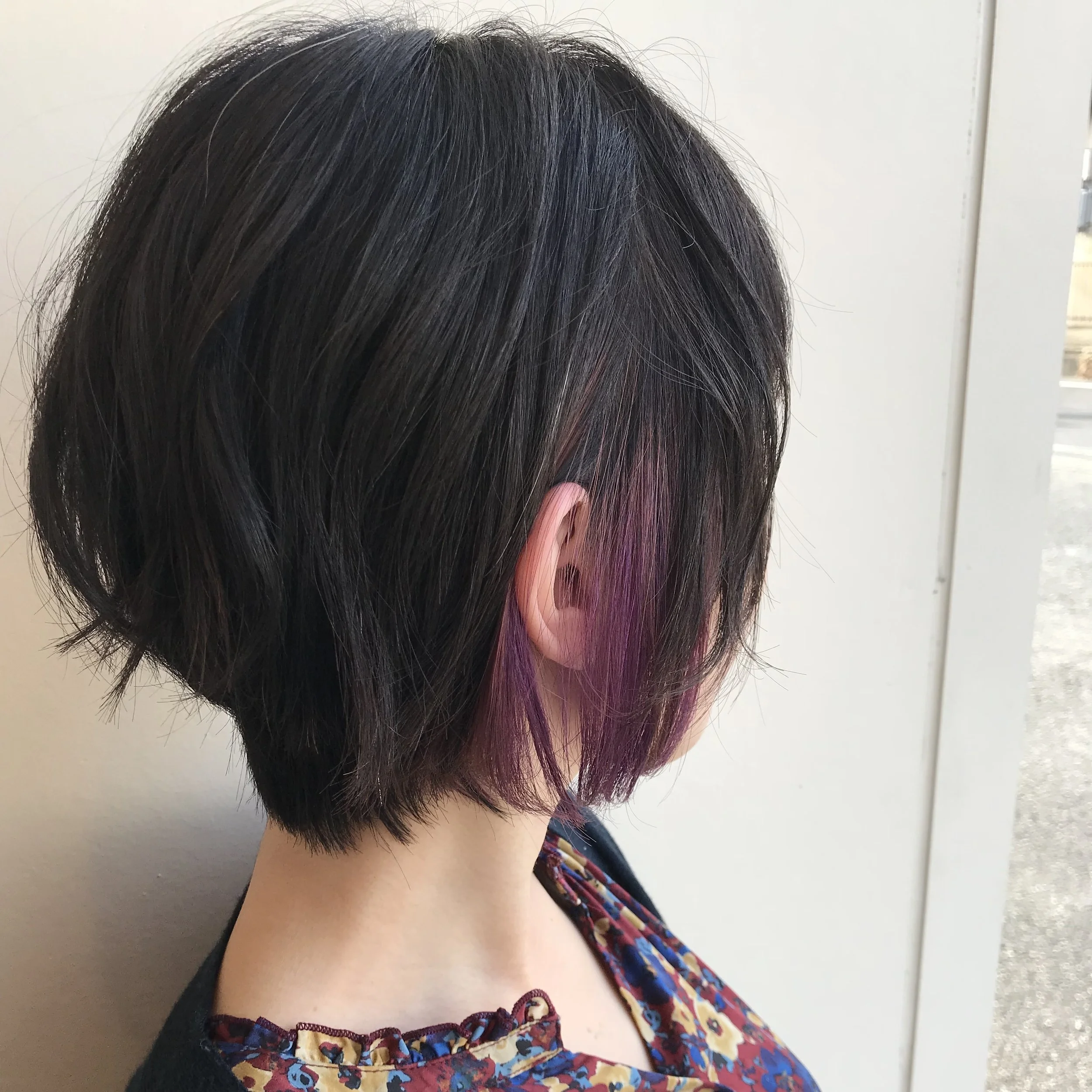 色が抜けてもおしゃれに抜けてくれるので 長い期間カラーを楽しむことができるので 体験してみてください。