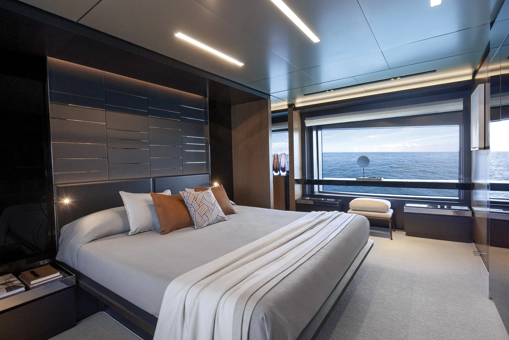 Riva 102' Corsaro Super Master Stateroom