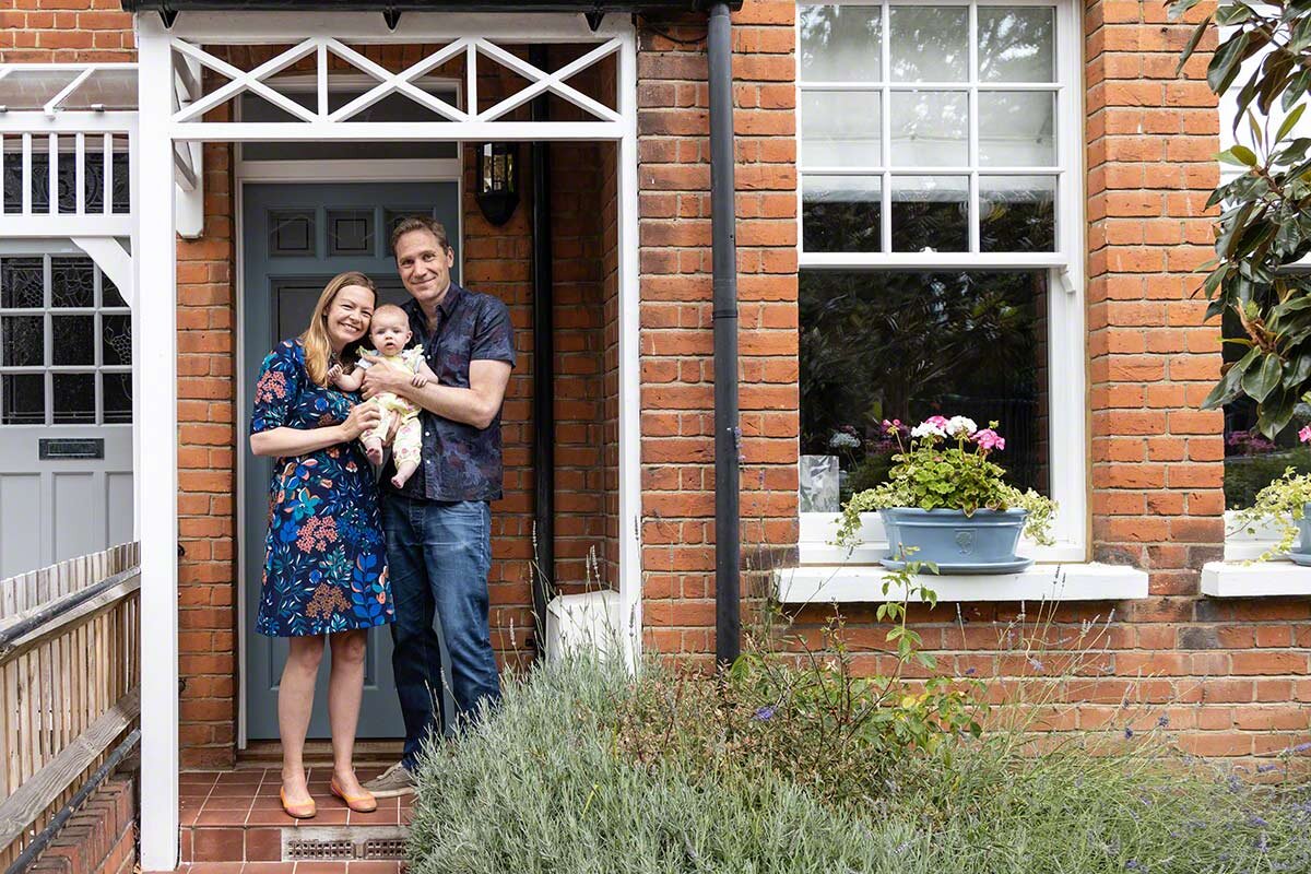  ‘Doorstep Smile4NHS 2020’ - photographs of local families during the Coronavirus lockdown, charity project raising money for the NHS Teddington Memorial Hospital.  © Copyright Rebekah Kennington. All Rights Reserved. 