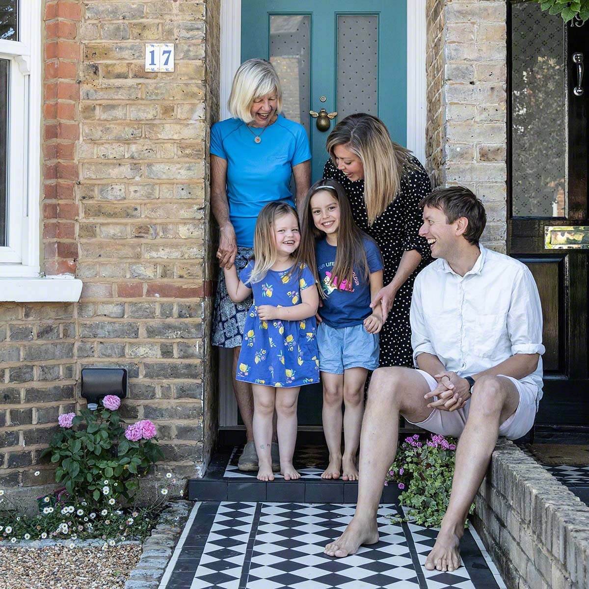  ‘Doorstep Smile4NHS 2020’ - photographs of local families during the Coronavirus lockdown, charity project raising money for the NHS Teddington Memorial Hospital.  © Copyright Rebekah Kennington. All Rights Reserved. 