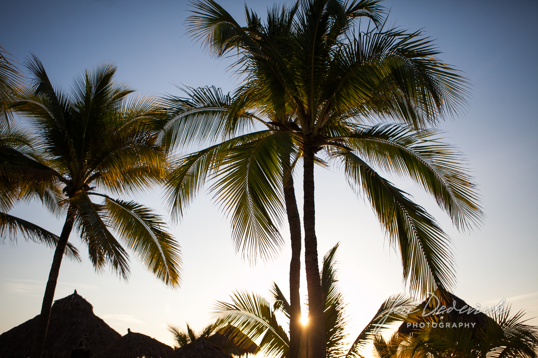 Destination Wedding_Puerto Vallarta Mexico_004.jpg