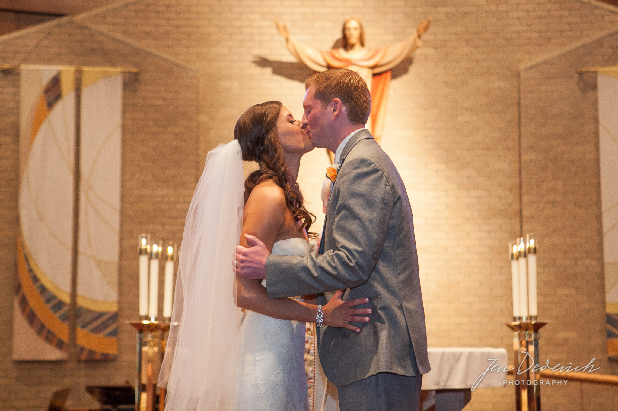 024_madison-wisconsin-wedding-ceremony.jpg