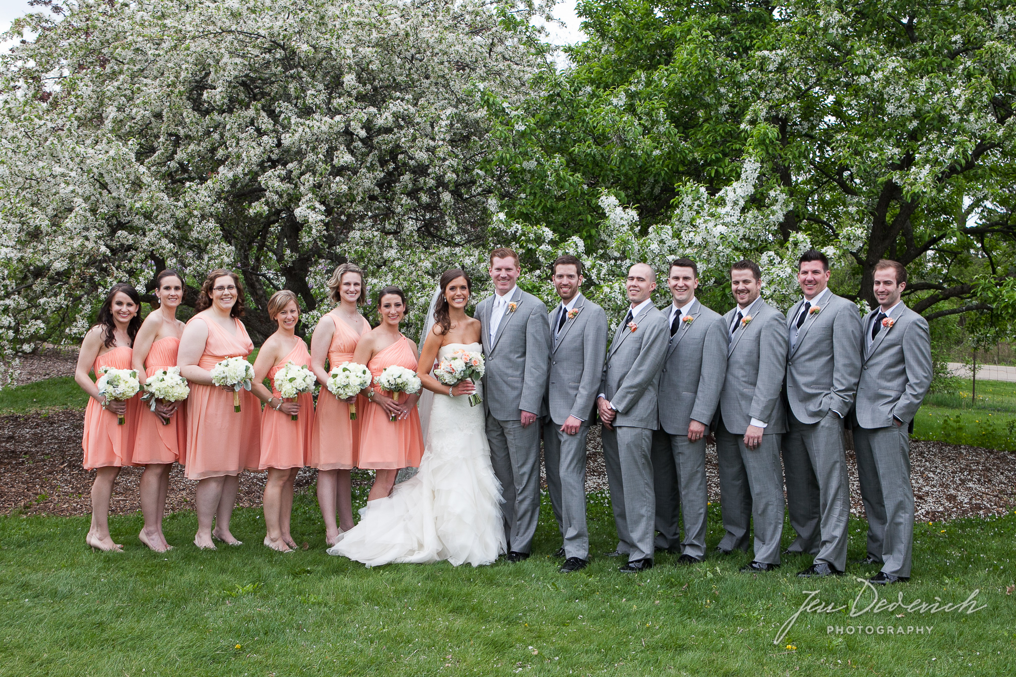 028_spring-bridal-party-madison-wisconsin.jpg