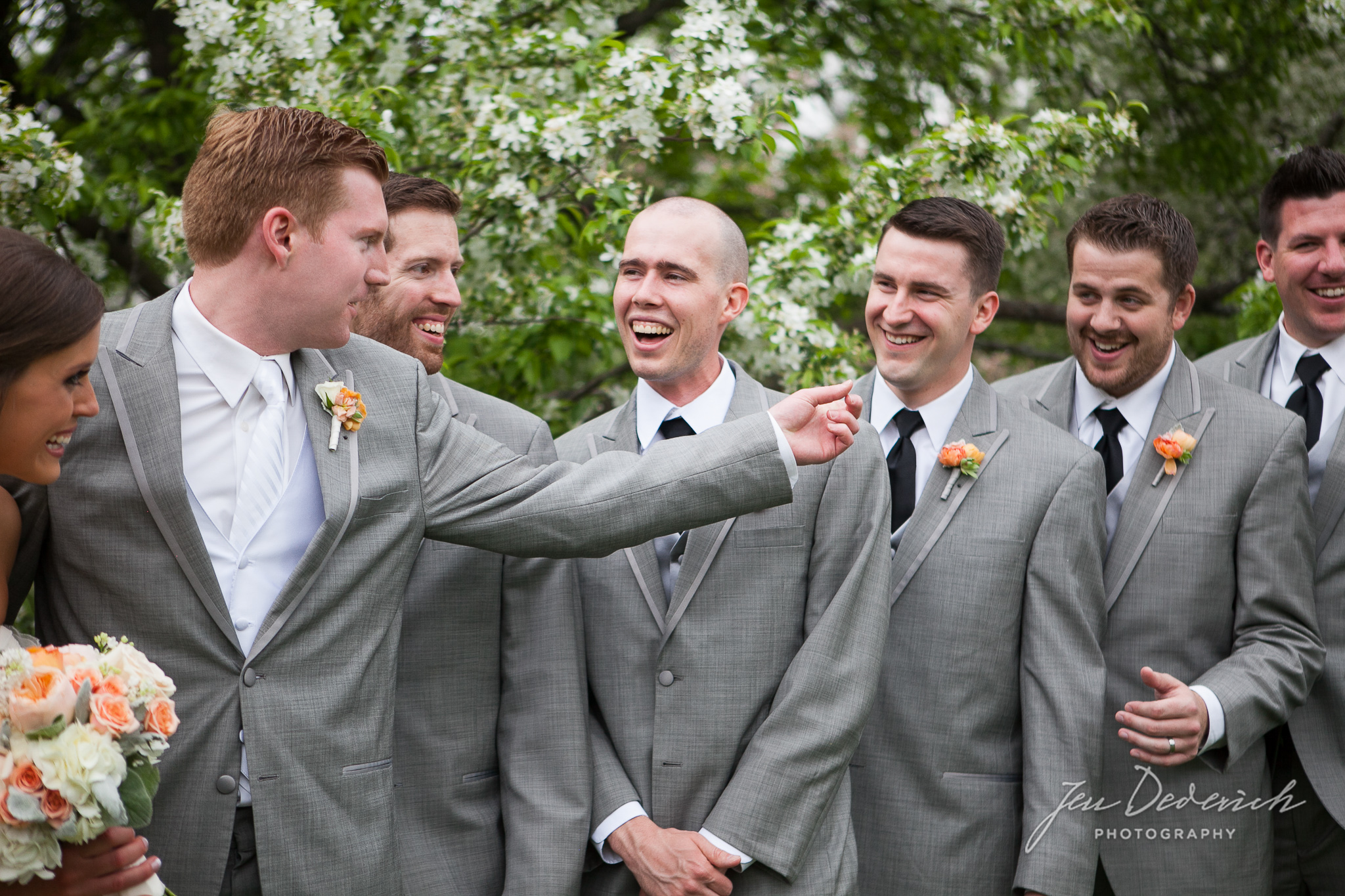 030_spring-bridal-party-madison-wisconsin.jpg