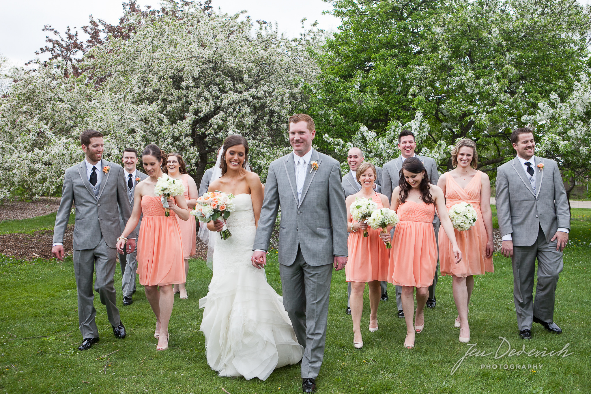 033_spring-bridal-party-madison-wisconsin.jpg