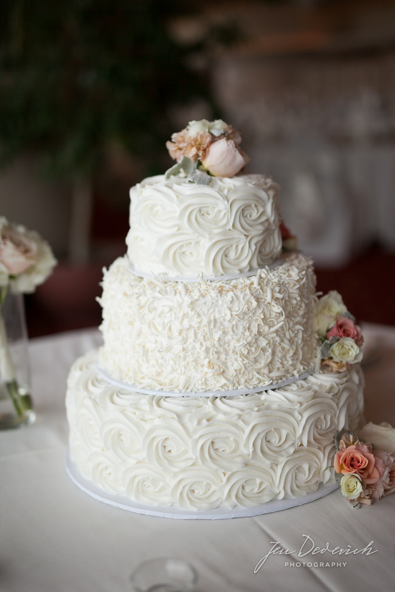 078_wedding-details-monona-terrace.jpg