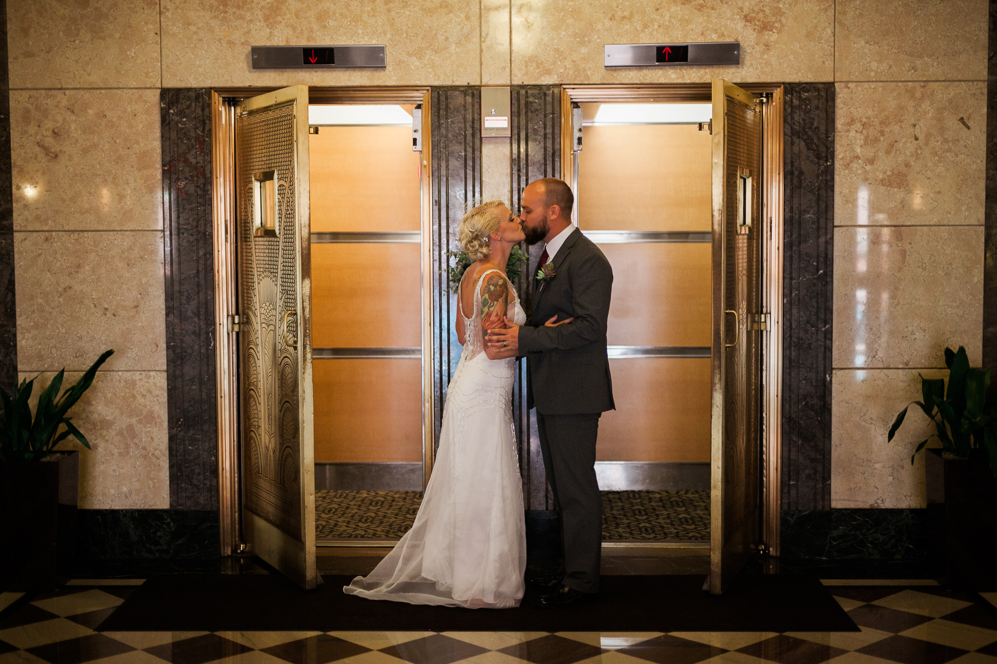 Milwaukee-Industrial-Urban-Wedding-Jen-Dederich-Photography_030.jpg