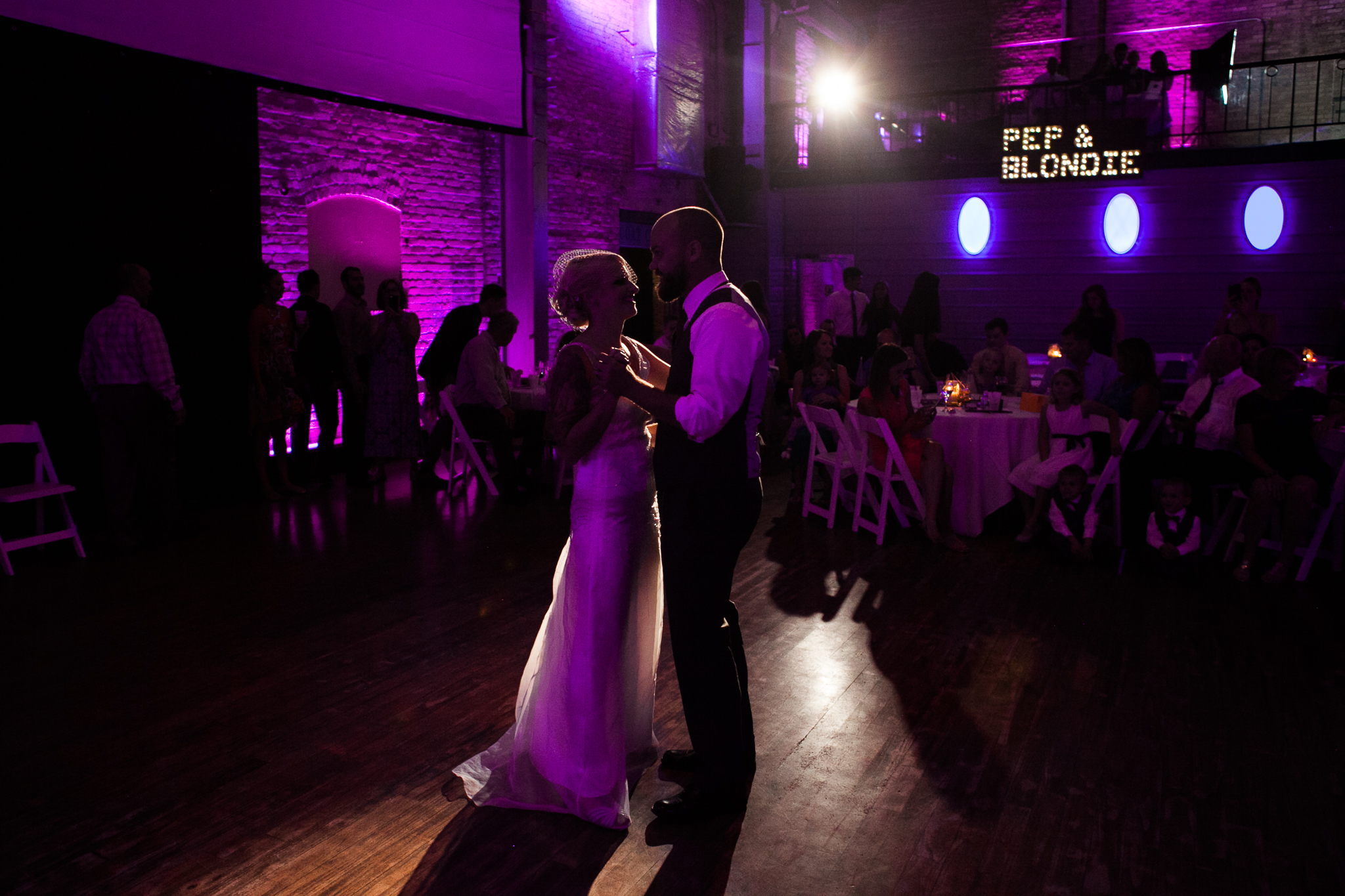Milwaukee-Industrial-Urban-Wedding-Jen-Dederich-Photography_161.jpg