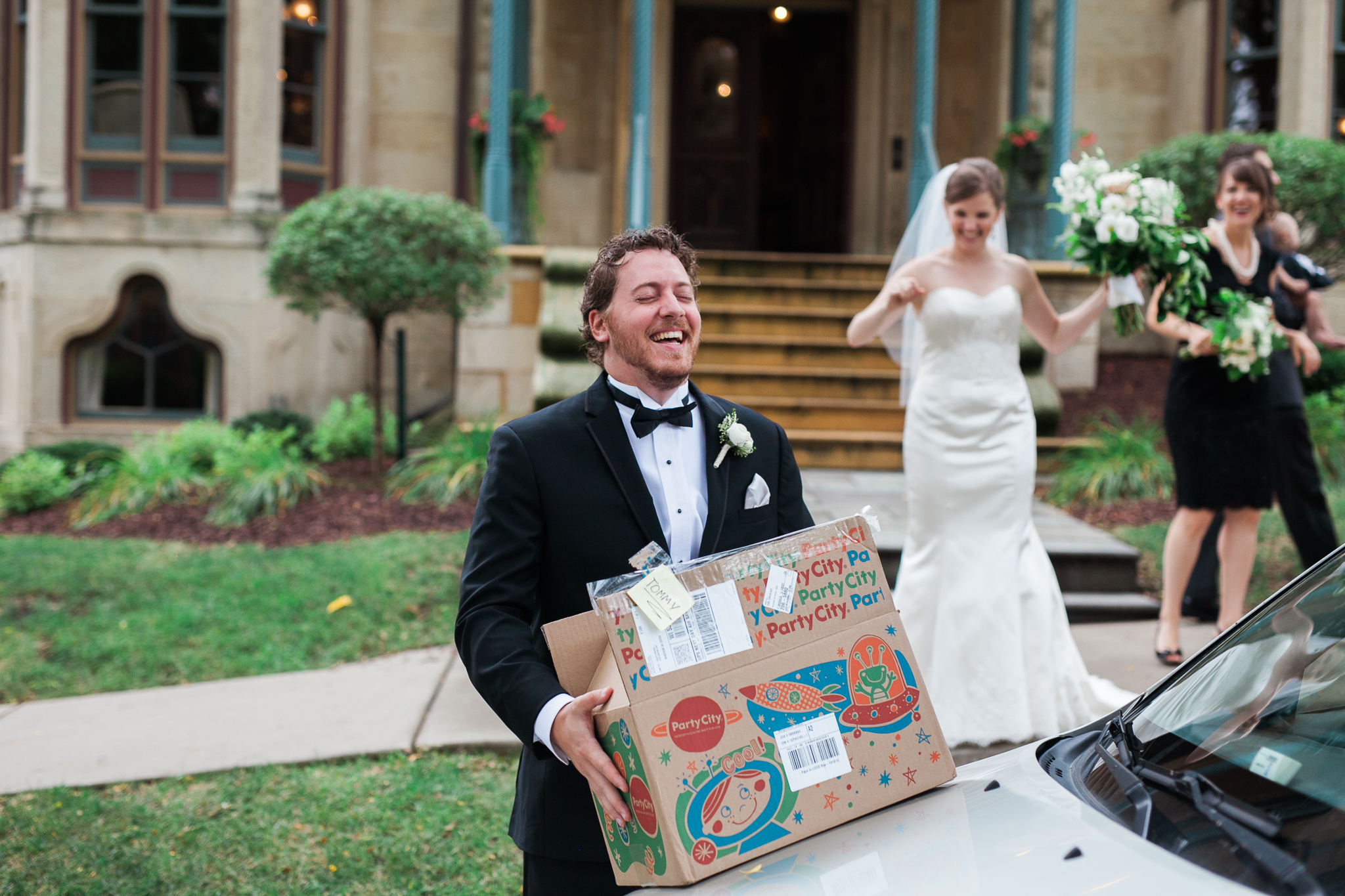 Orpheum-Madison-Wisconsin-Wedding-Jen-Dederich-Photography_074.jpg