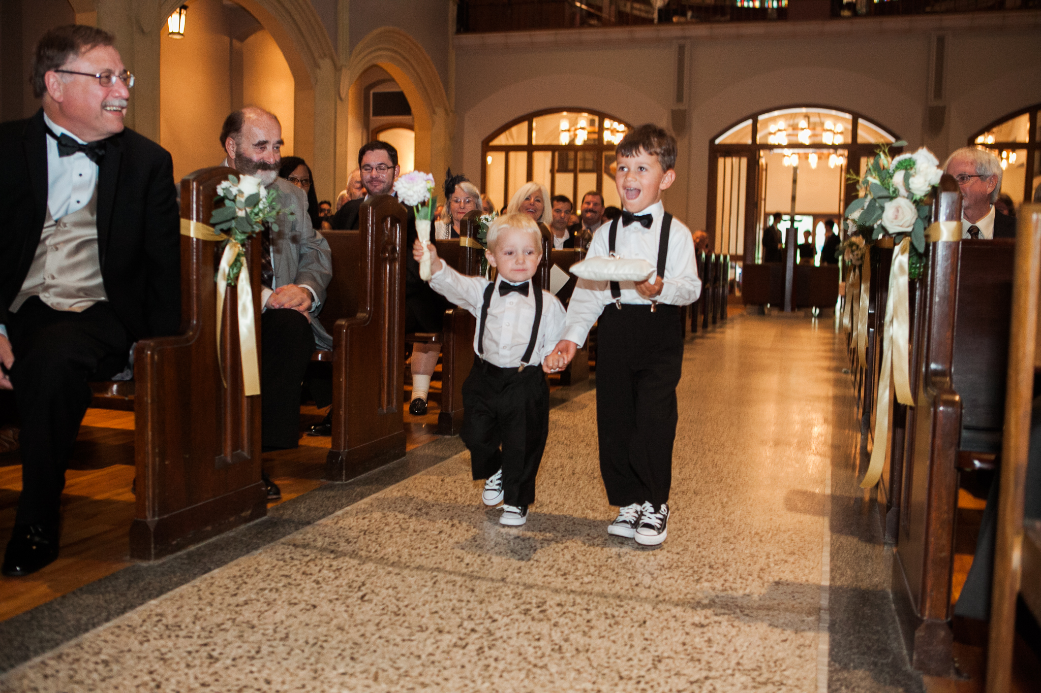 Orpheum-Madison-Wisconsin-Wedding-Jen-Dederich-Photography_099.jpg