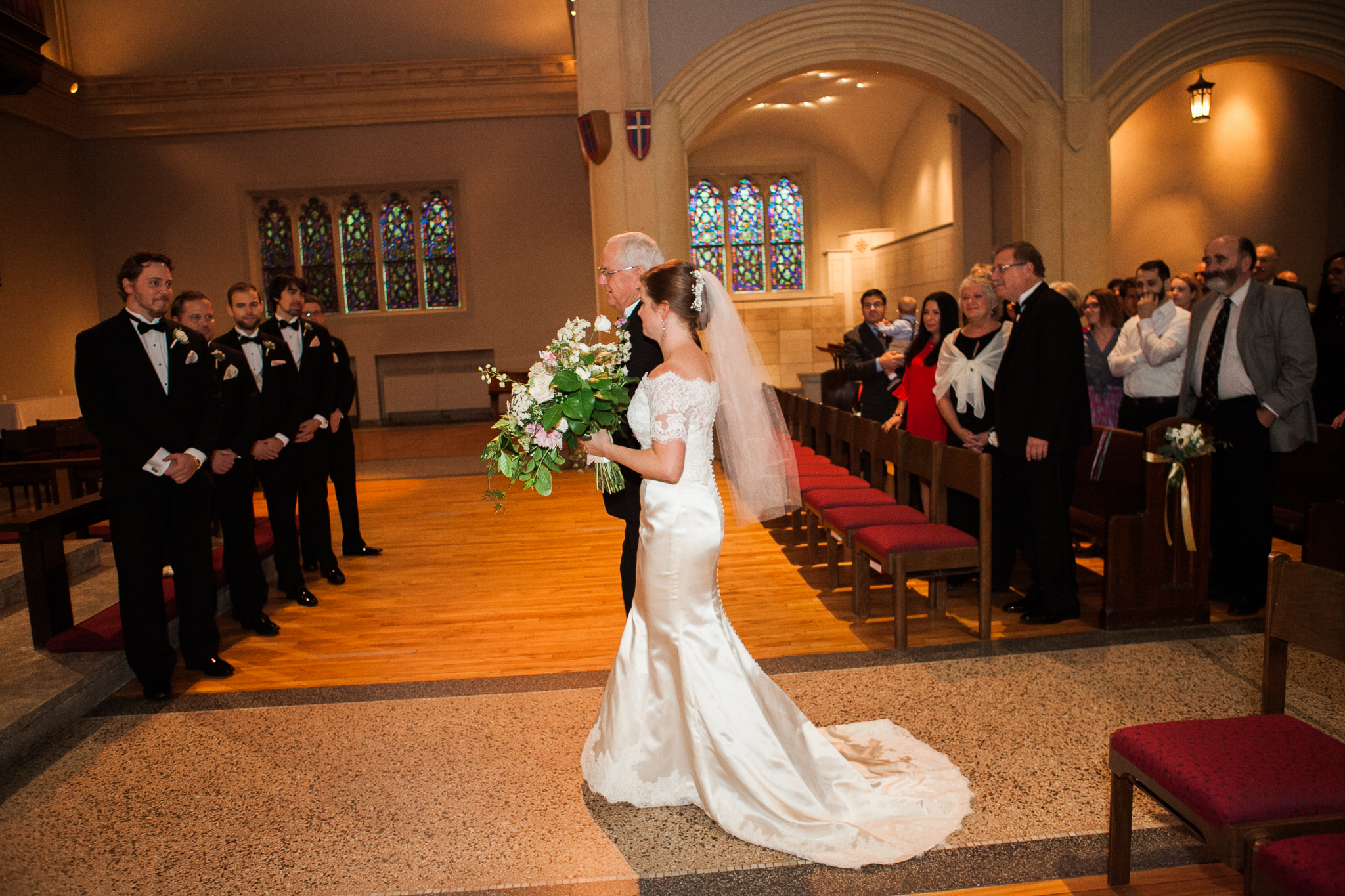 Orpheum-Madison-Wisconsin-Wedding-Jen-Dederich-Photography_104.jpg