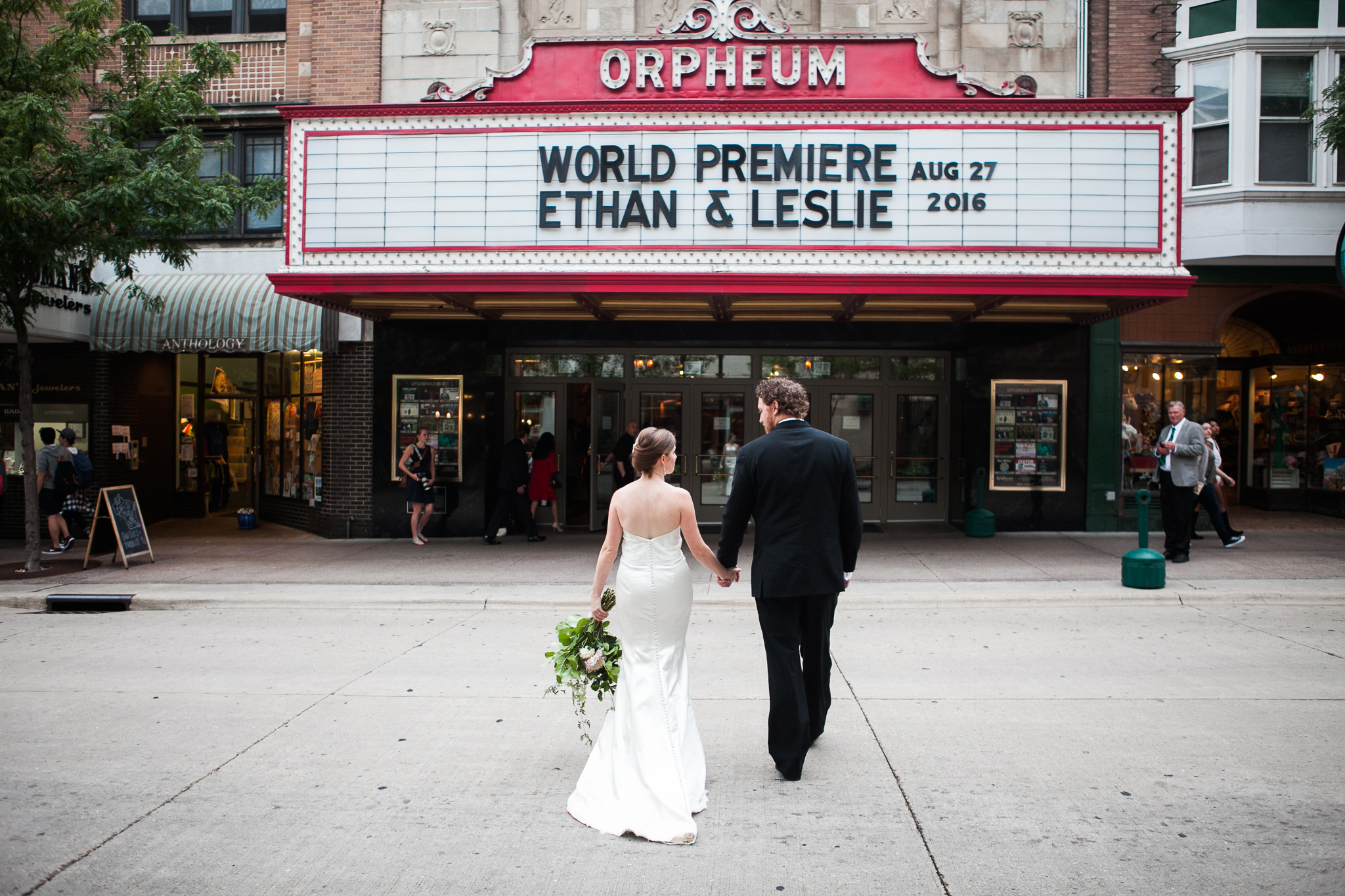 Orpheum-Madison-Wisconsin-Wedding-Jen-Dederich-Photography_143.jpg