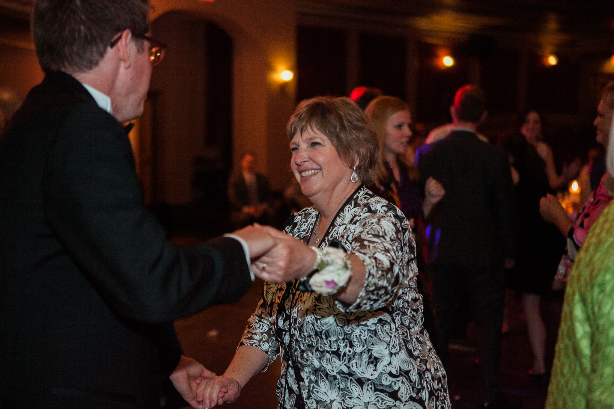 Orpheum-Madison-Wisconsin-Wedding-Jen-Dederich-Photography_192.jpg