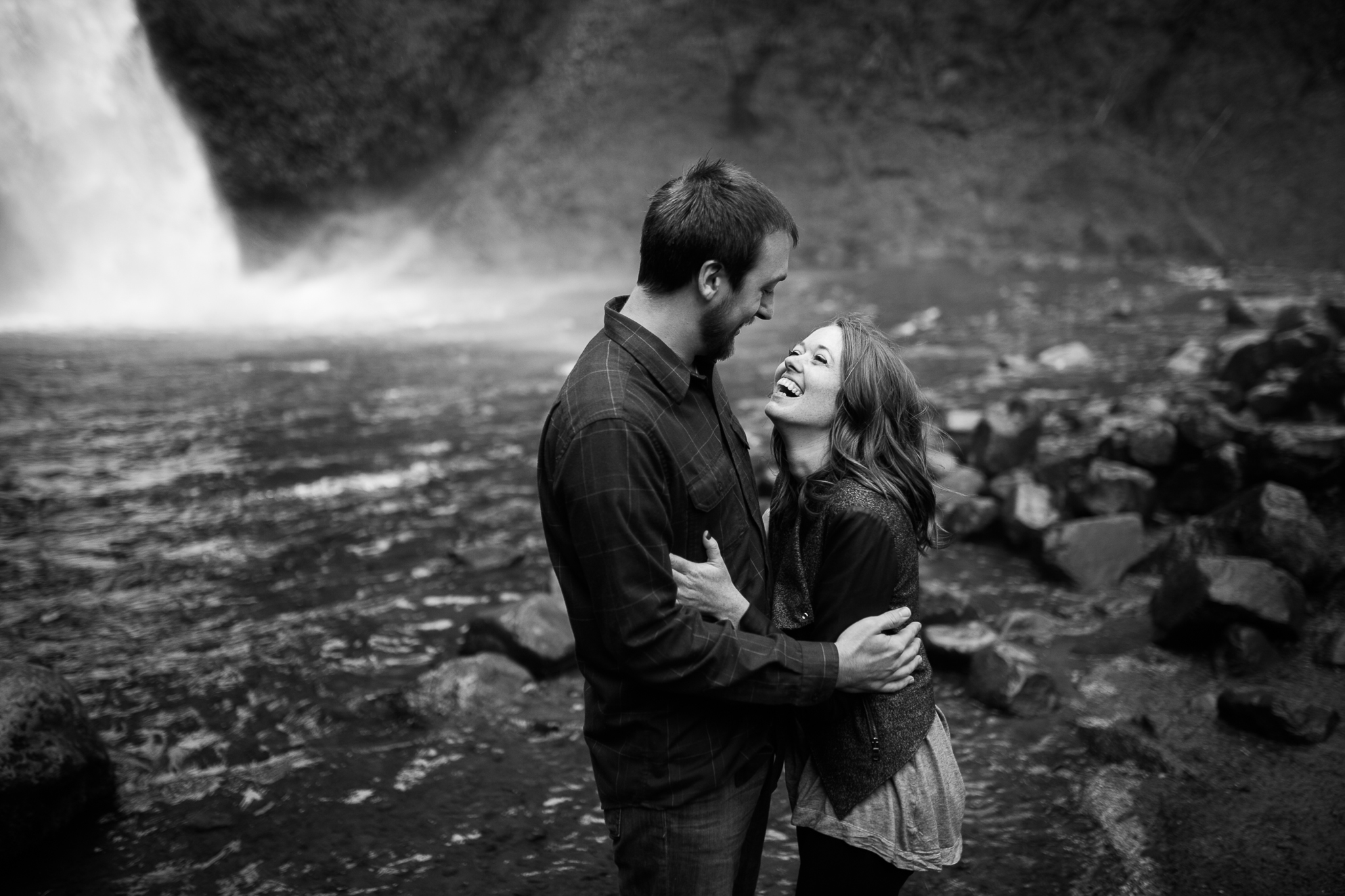 Portland-Oregon-Engagement-Jen-Dederich-Photography_023.jpg