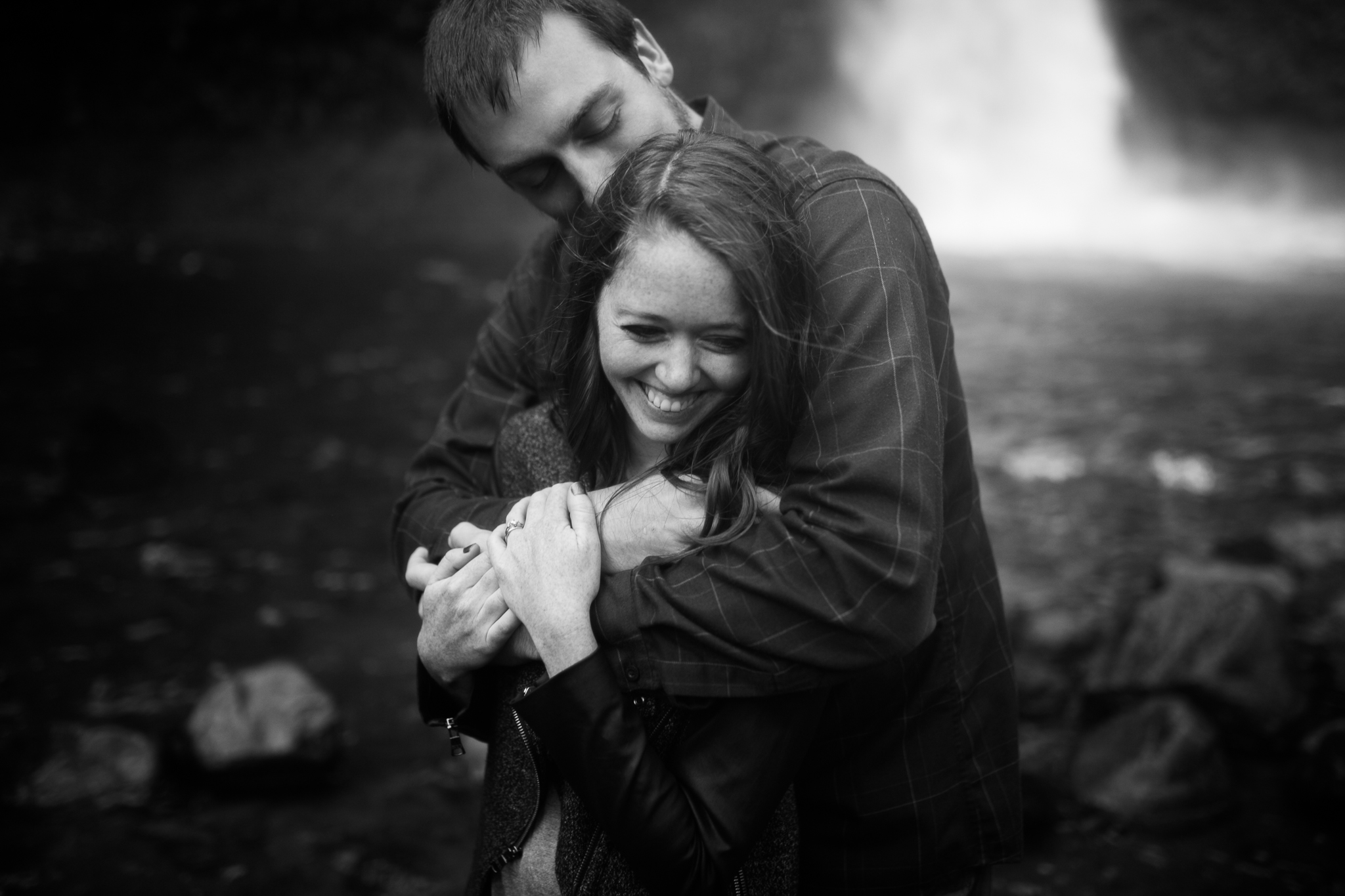 Portland-Oregon-Engagement-Jen-Dederich-Photography_027.jpg