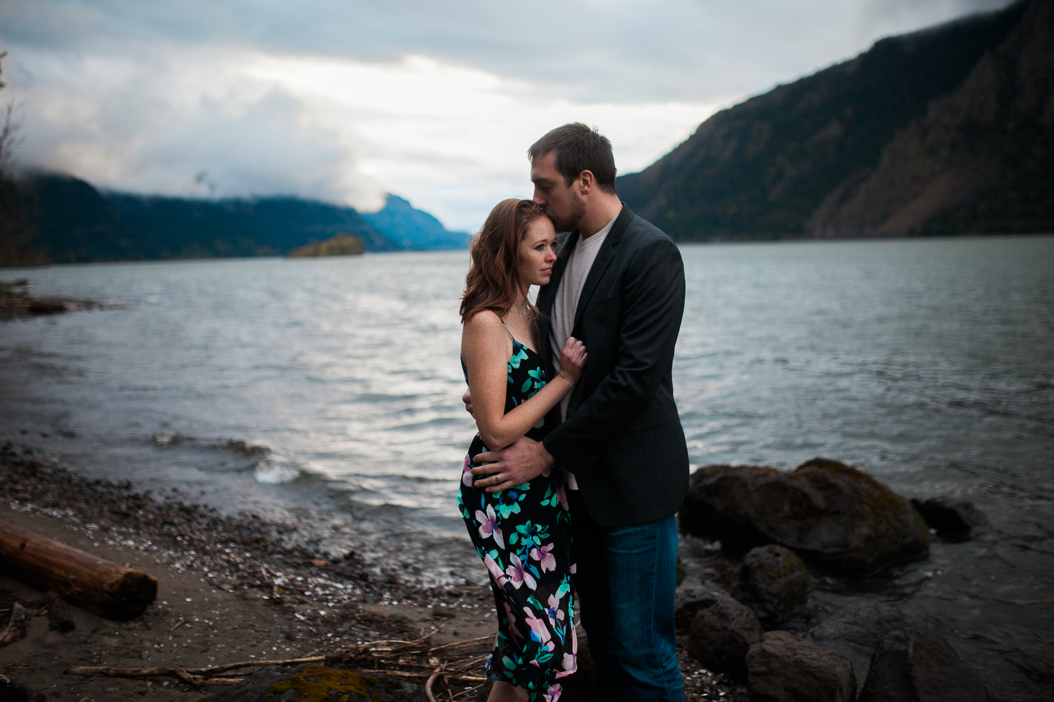 Portland-Oregon-Engagement-Jen-Dederich-Photography_028.jpg