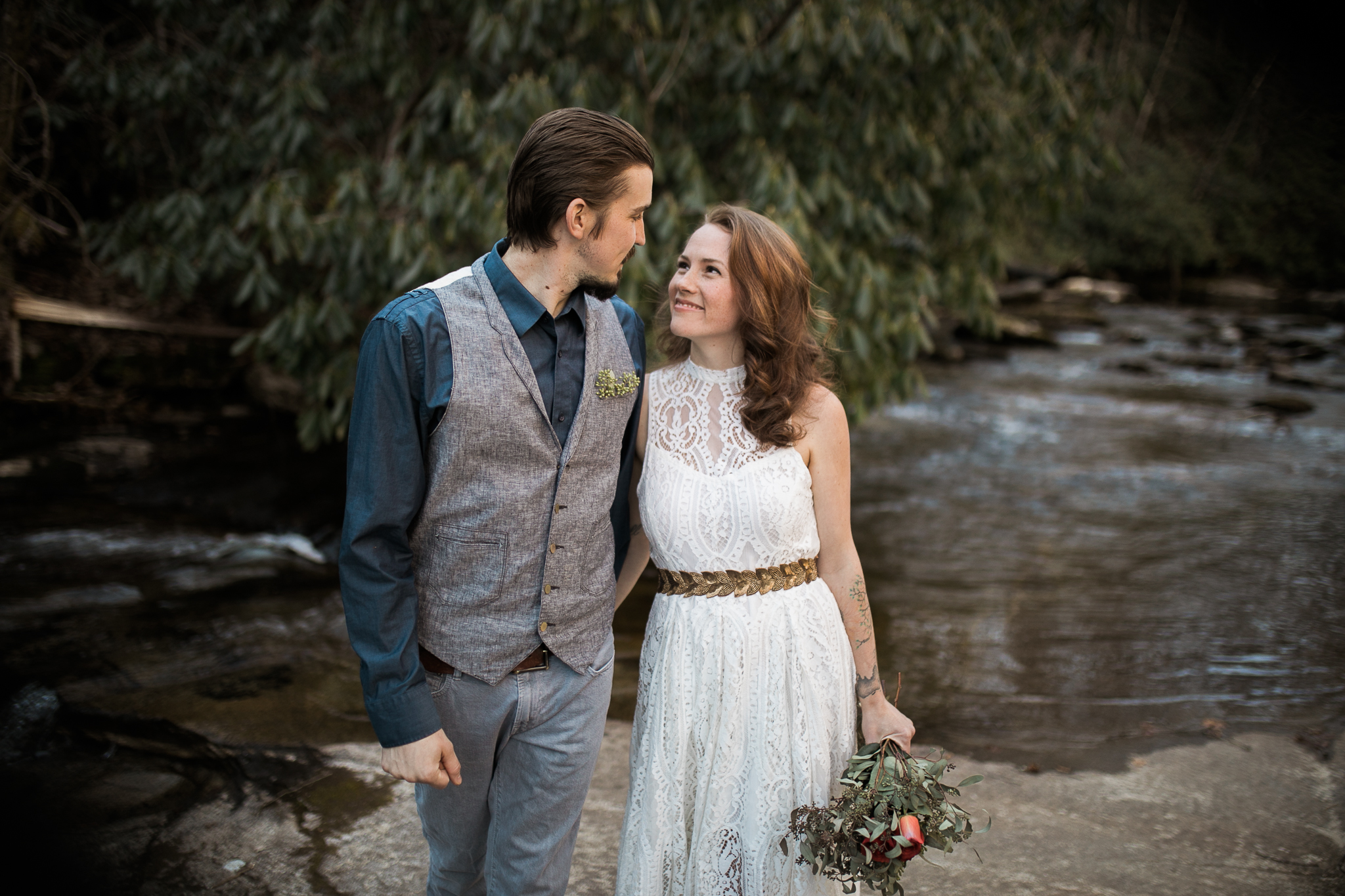 Pisgah-Forest-Asheville-North-Calorina-Wedding_011.jpg